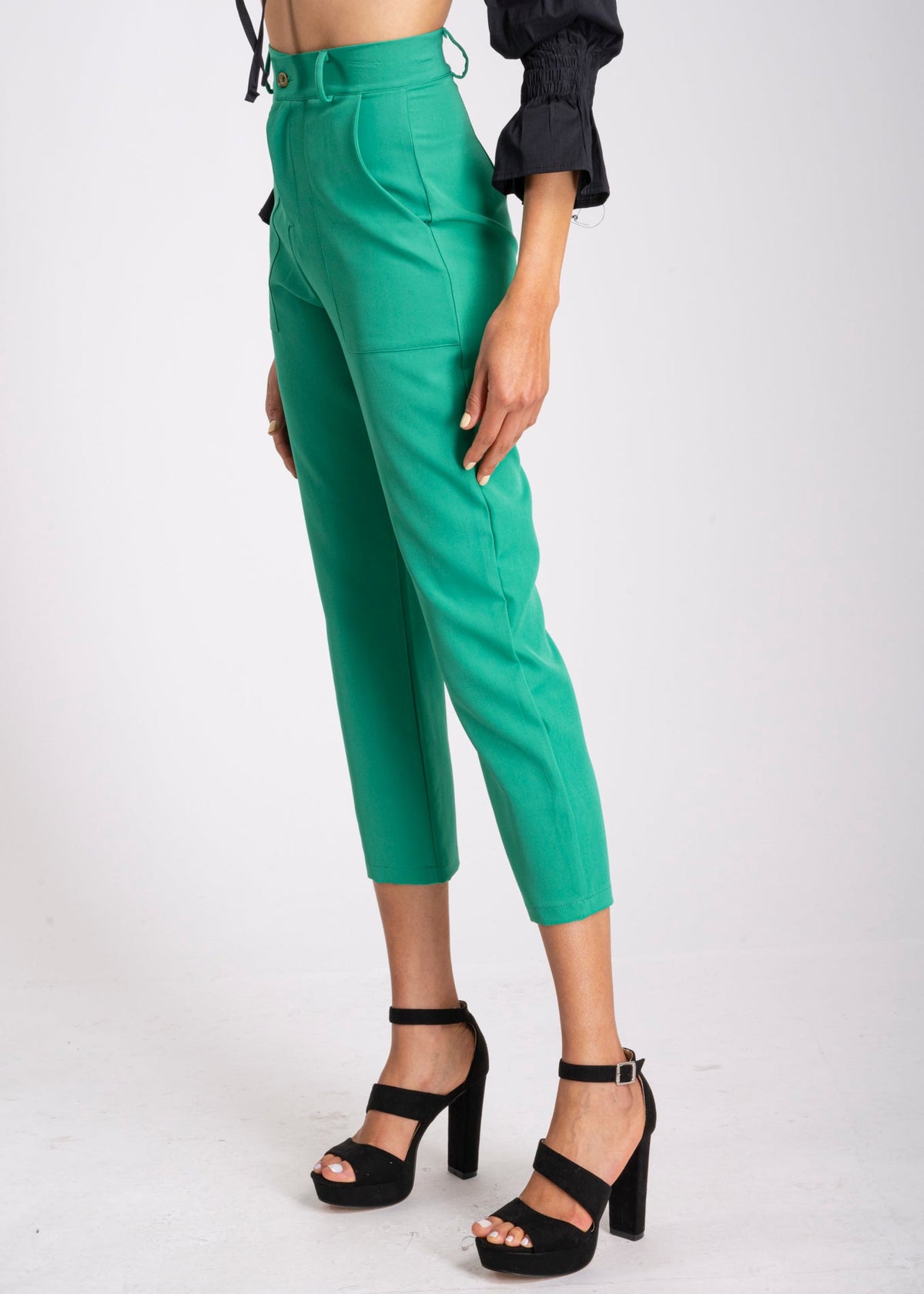 High Waist Capris with Pockets