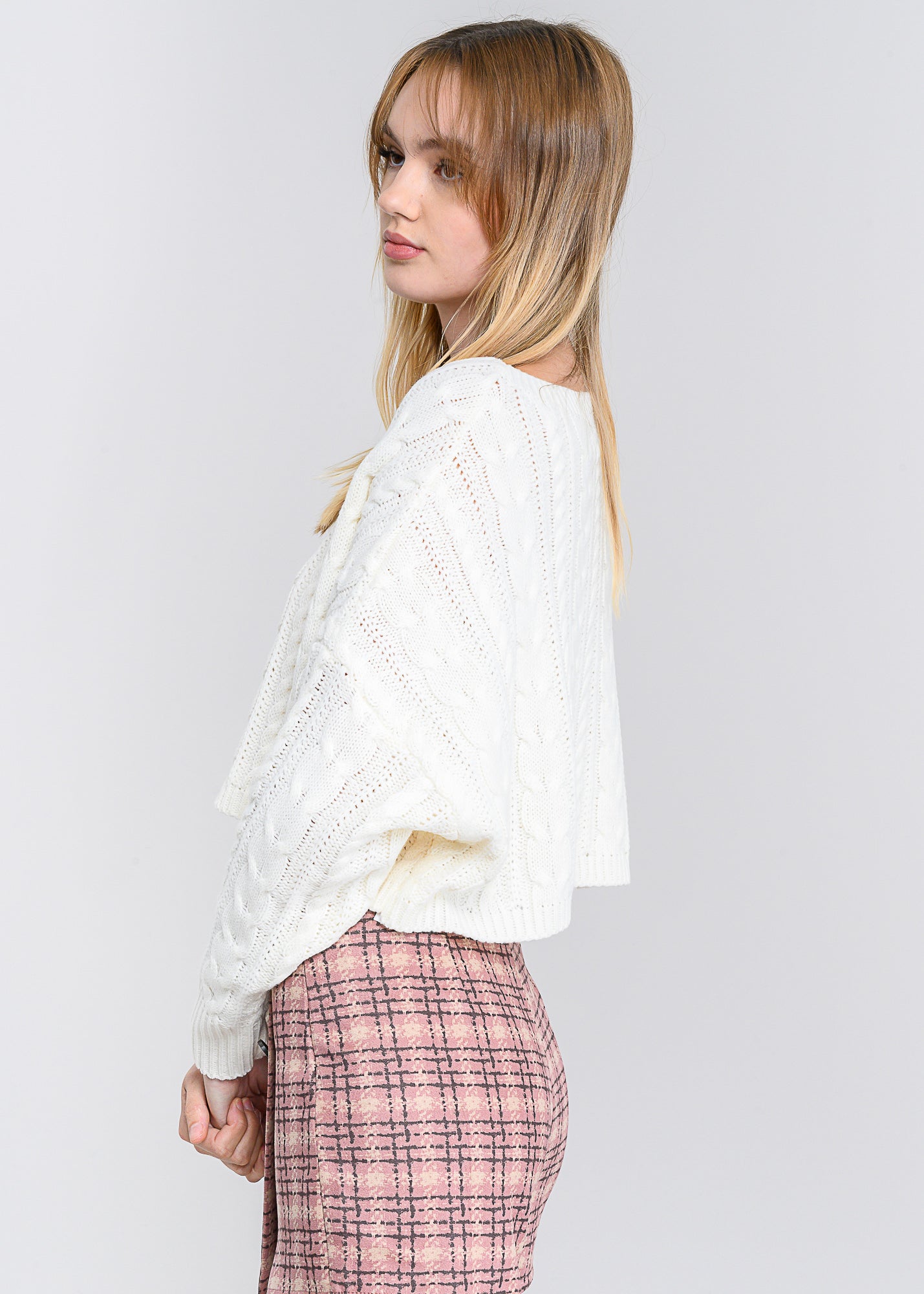 Crochet Cropped Sweater IVORY