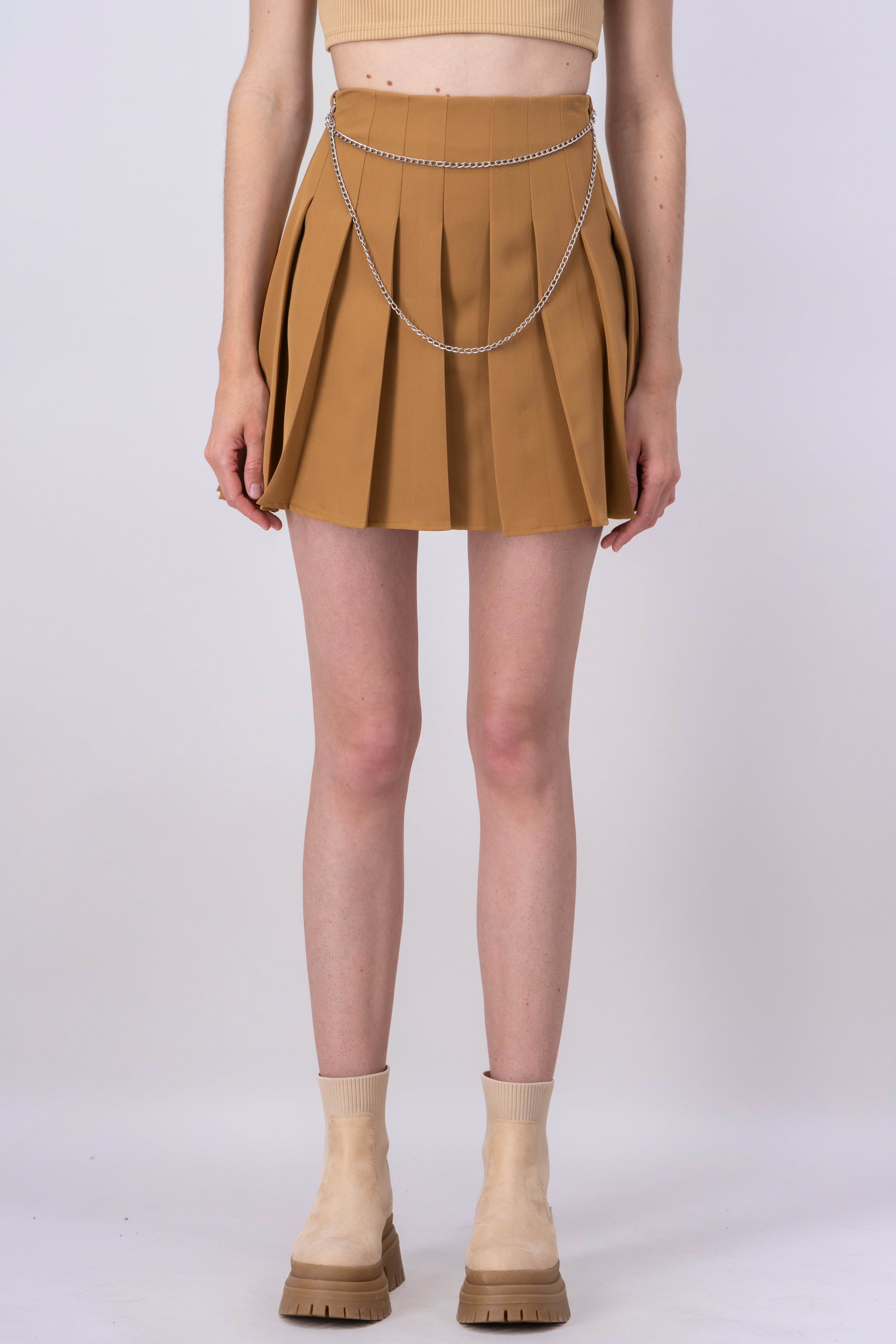 Pleated Mini Skirt with chains TAN