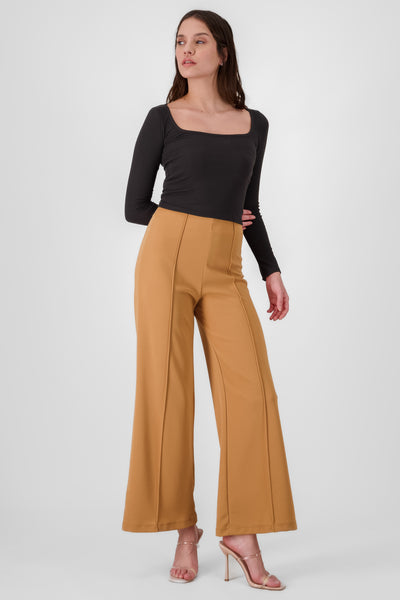 Wid leg pant with front seams 