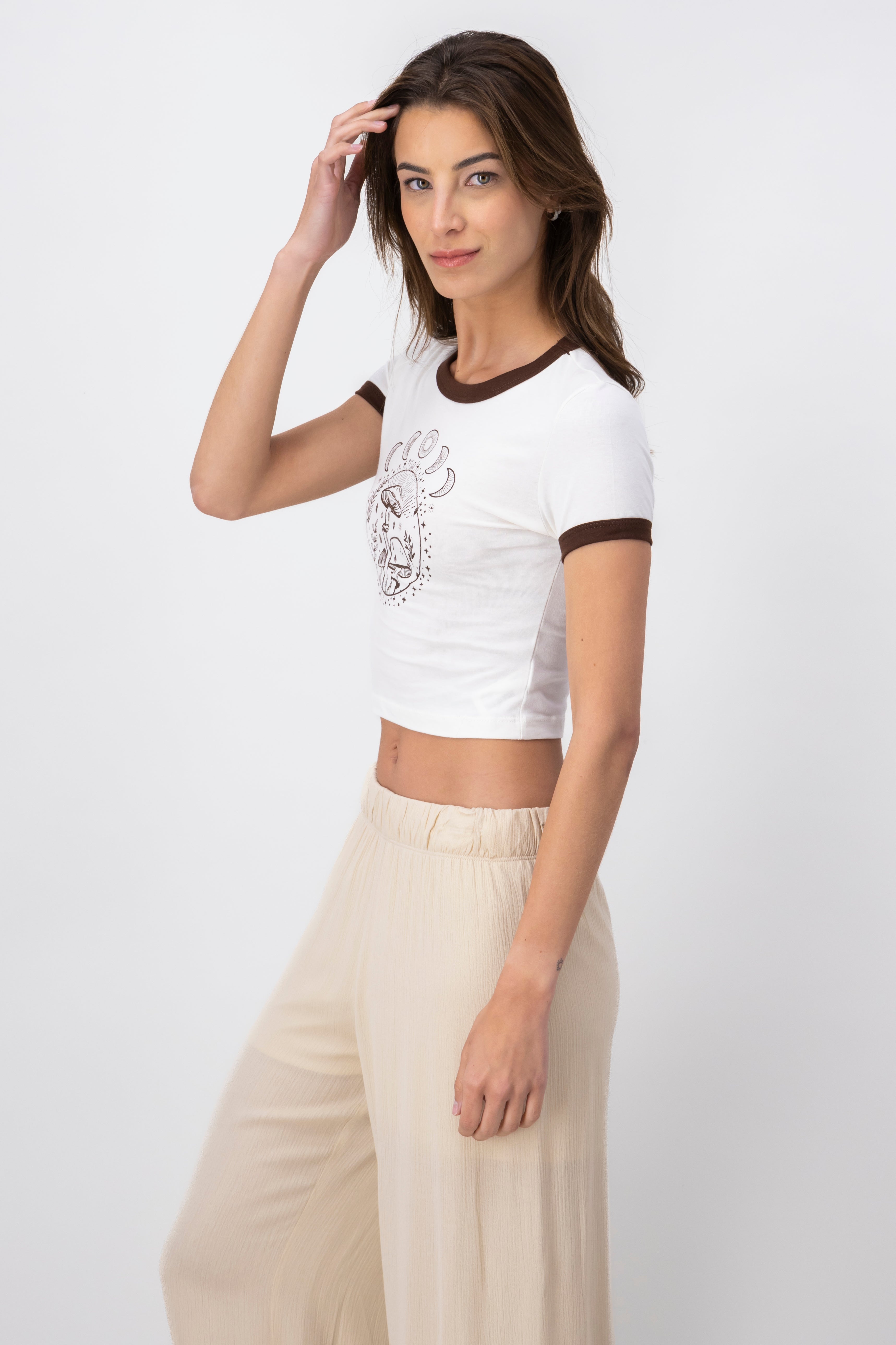 Crop top with mushrooms and moons IVORY