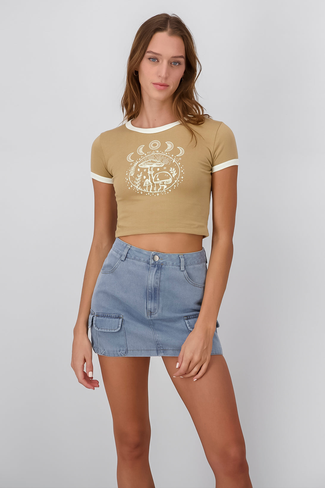 Crop top with mushrooms and moons KHAKI