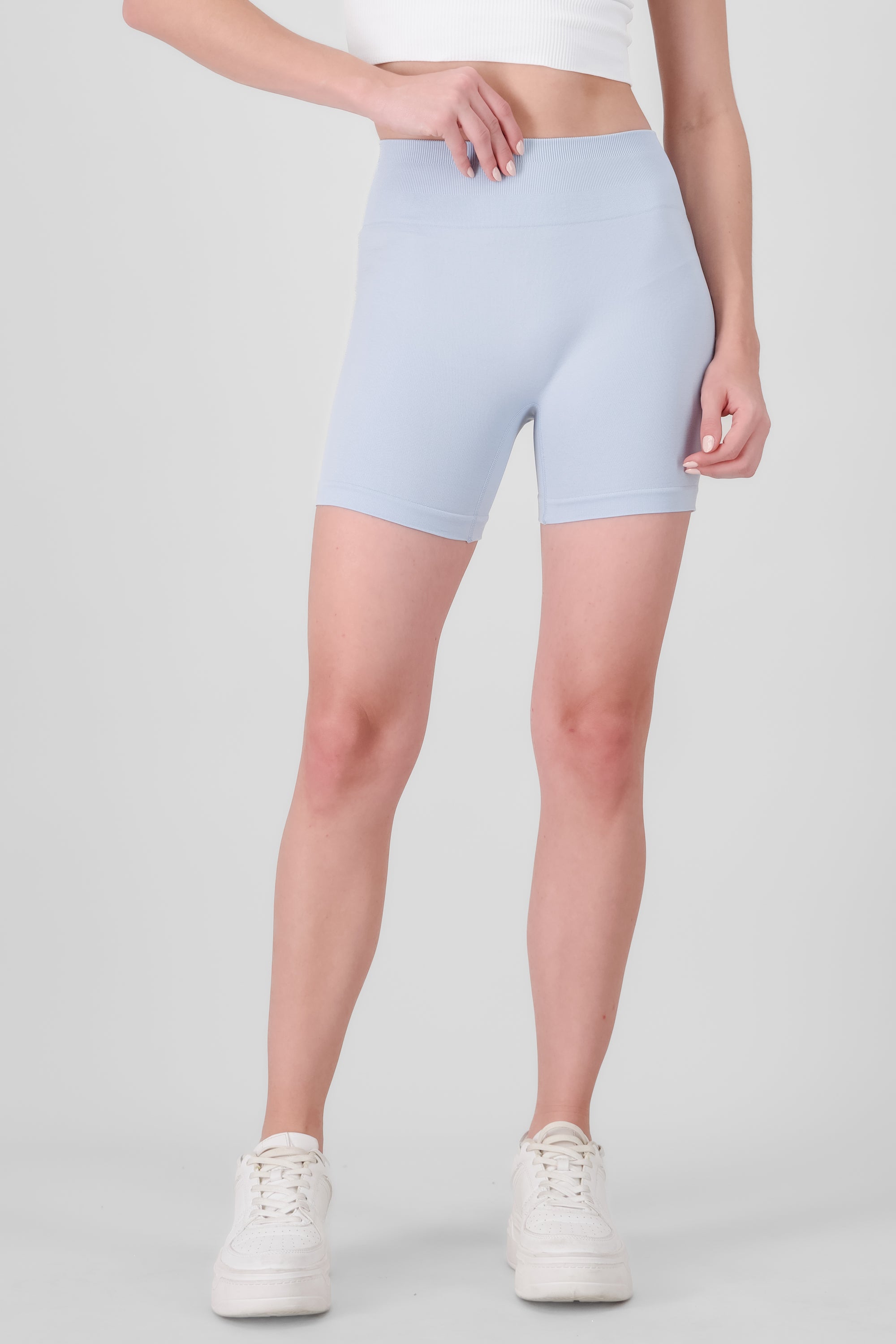 Highwaisted short SKY BLUE