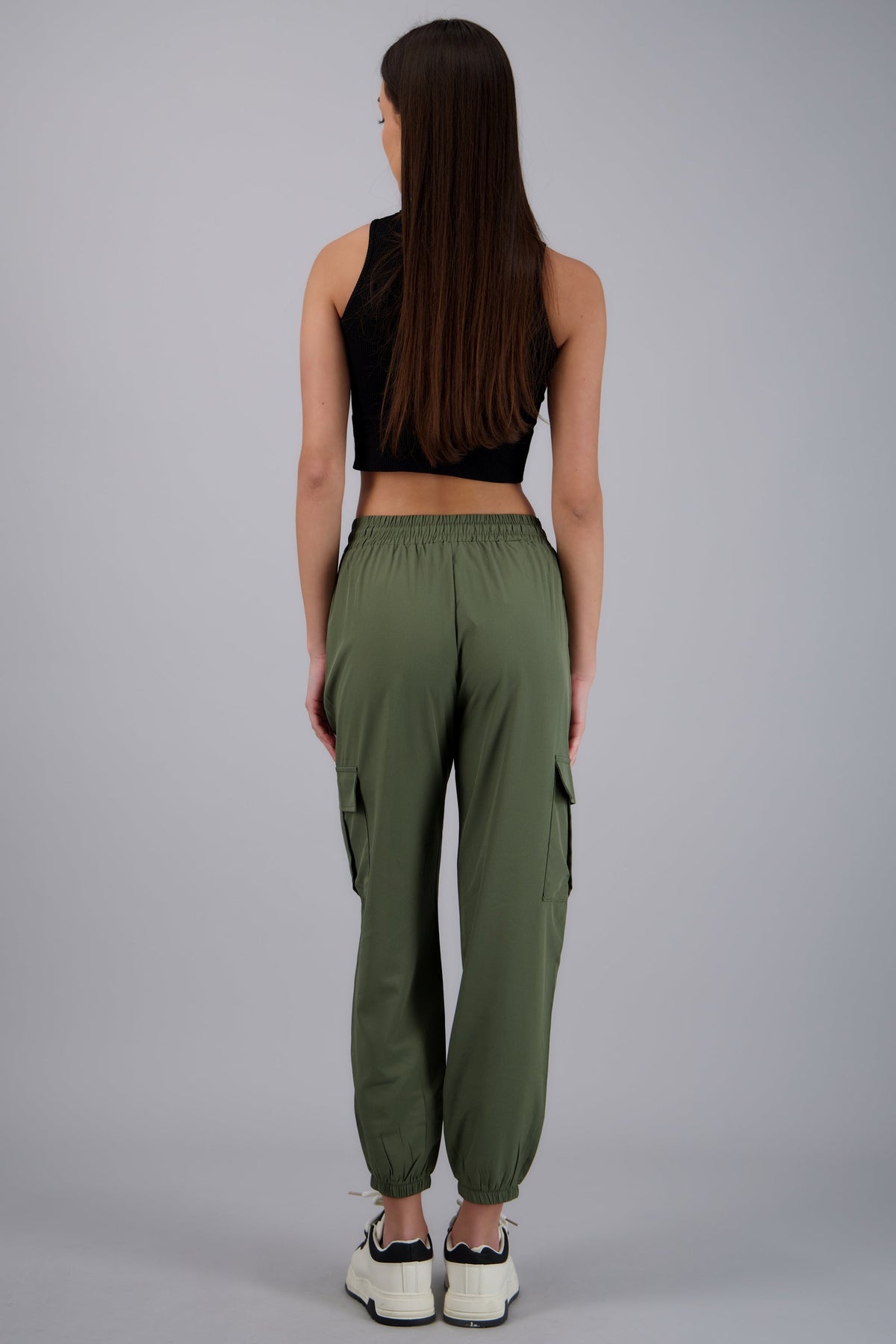GRASS GREEN