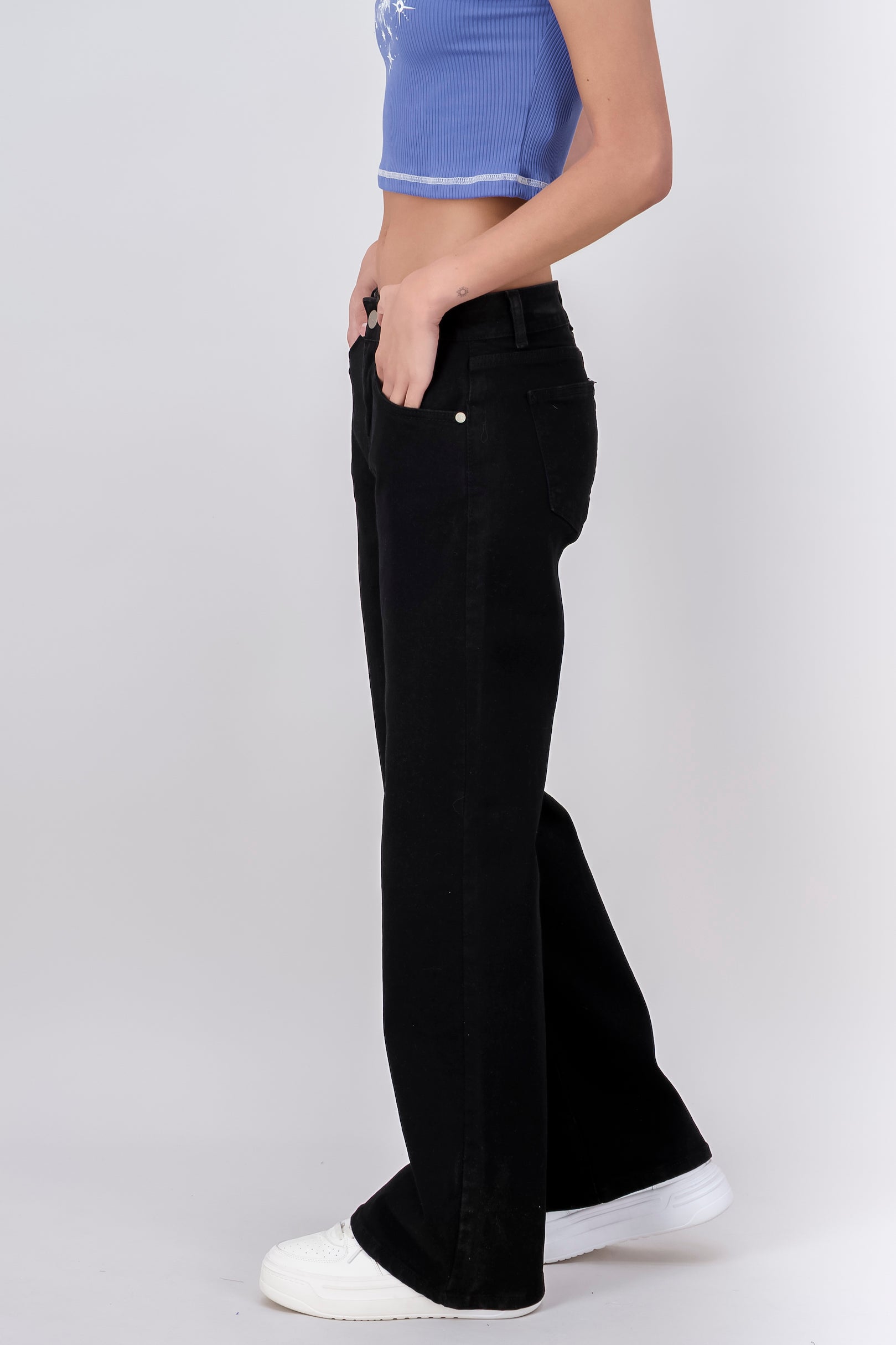 Straight jeans with distressed effect BLACK