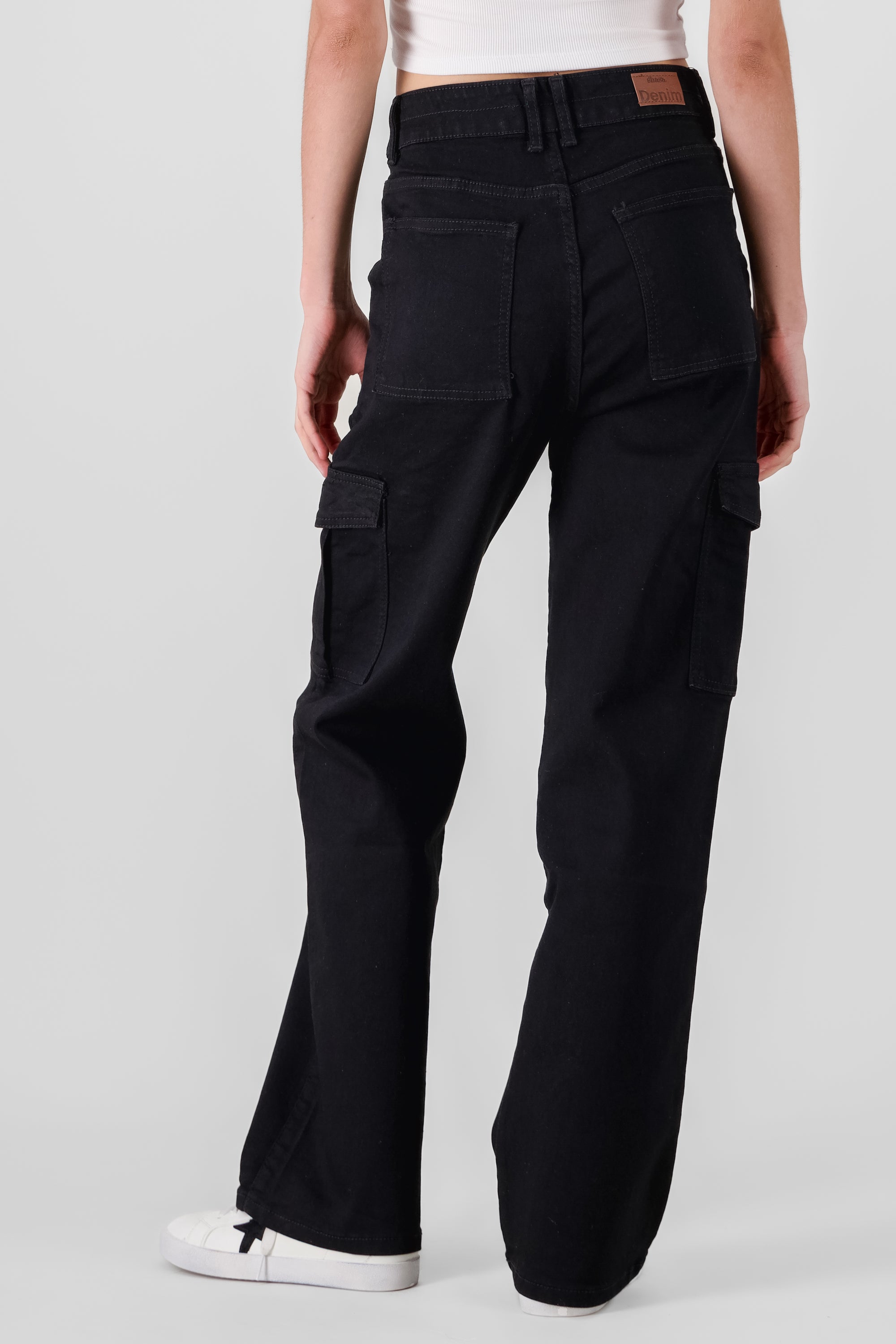 Cargo pocket jeans BLACK