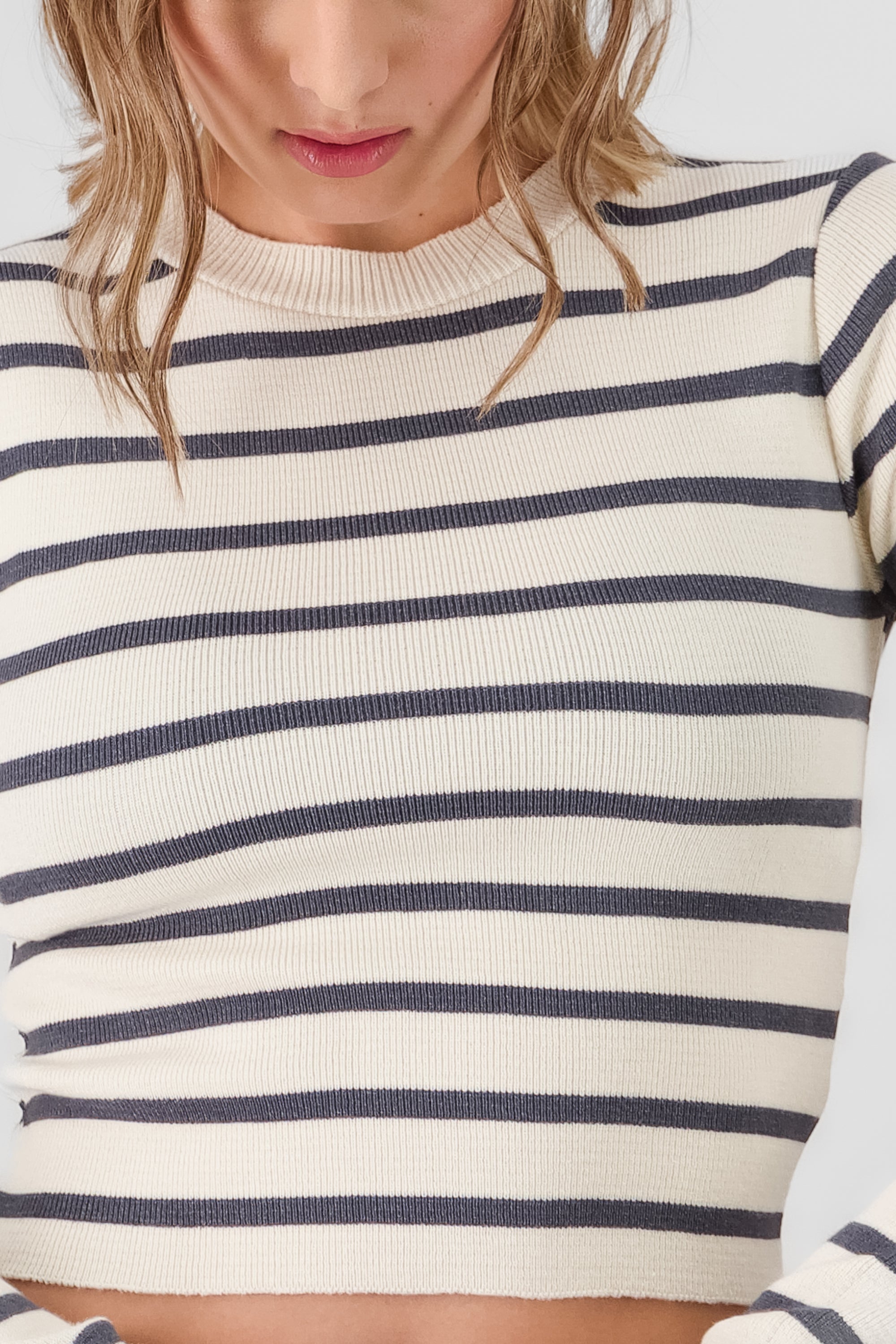 THin Striped Long sleeve Crop Top GRAY