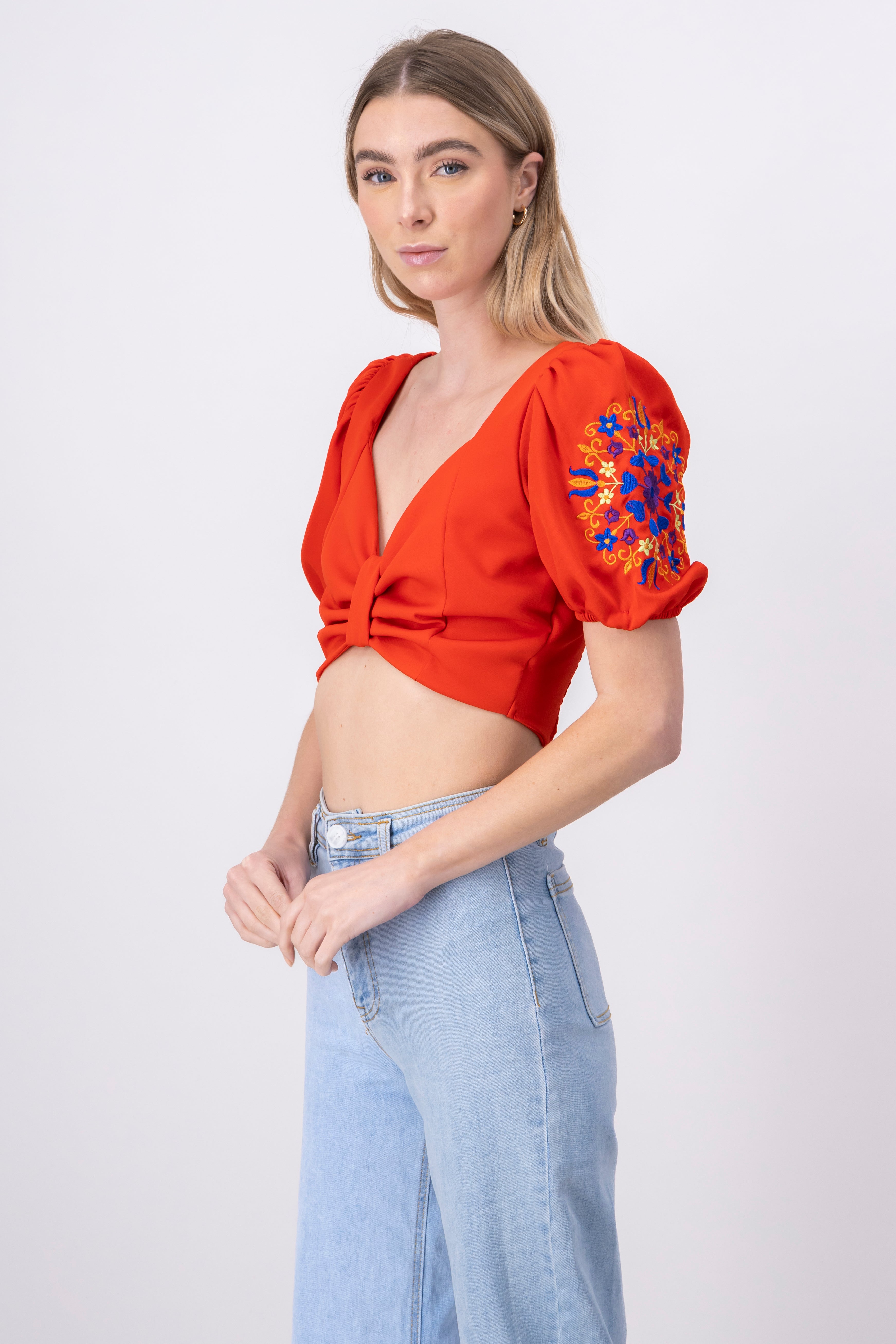 Top Puff Sleeves Detail RED