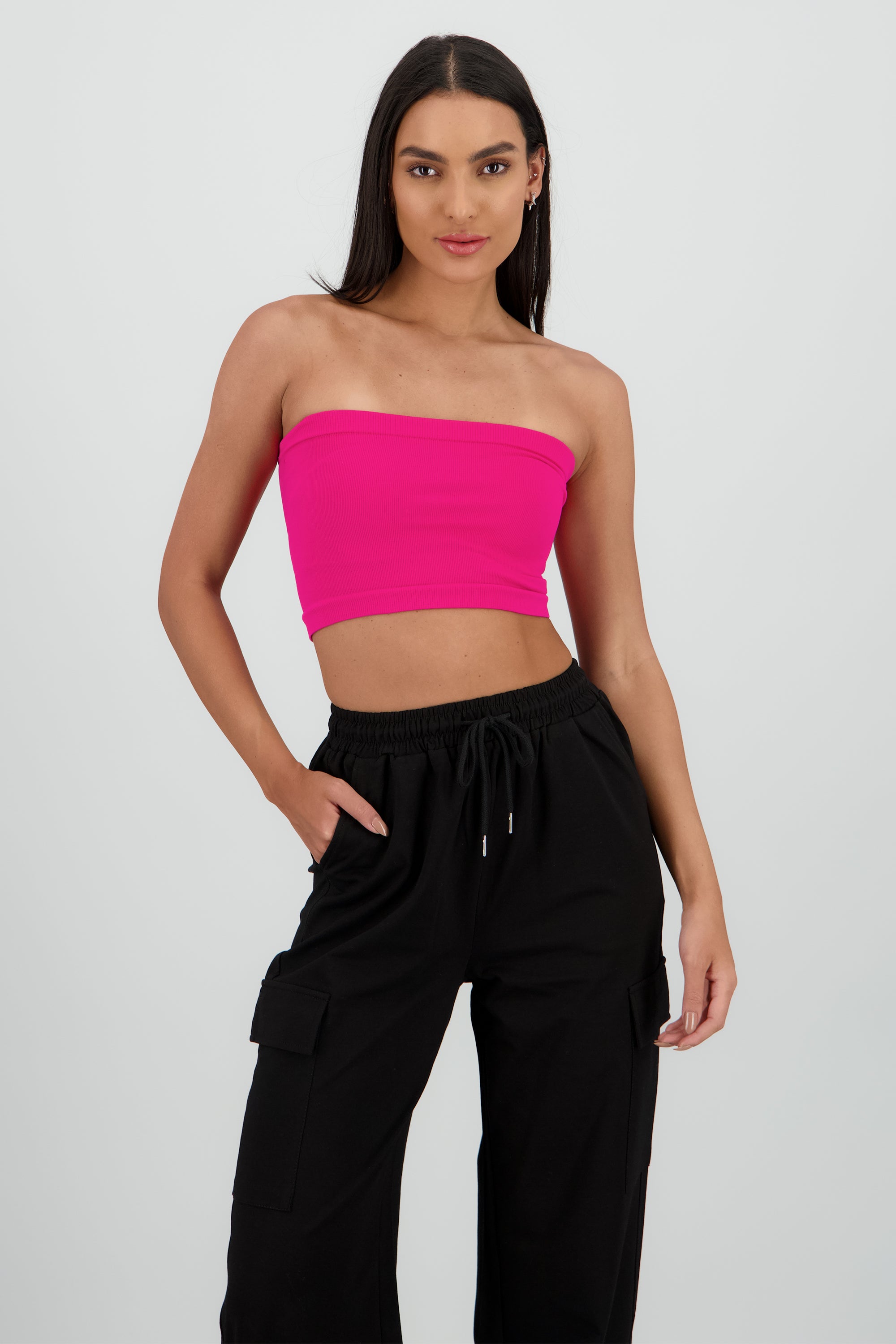 MAGENTA