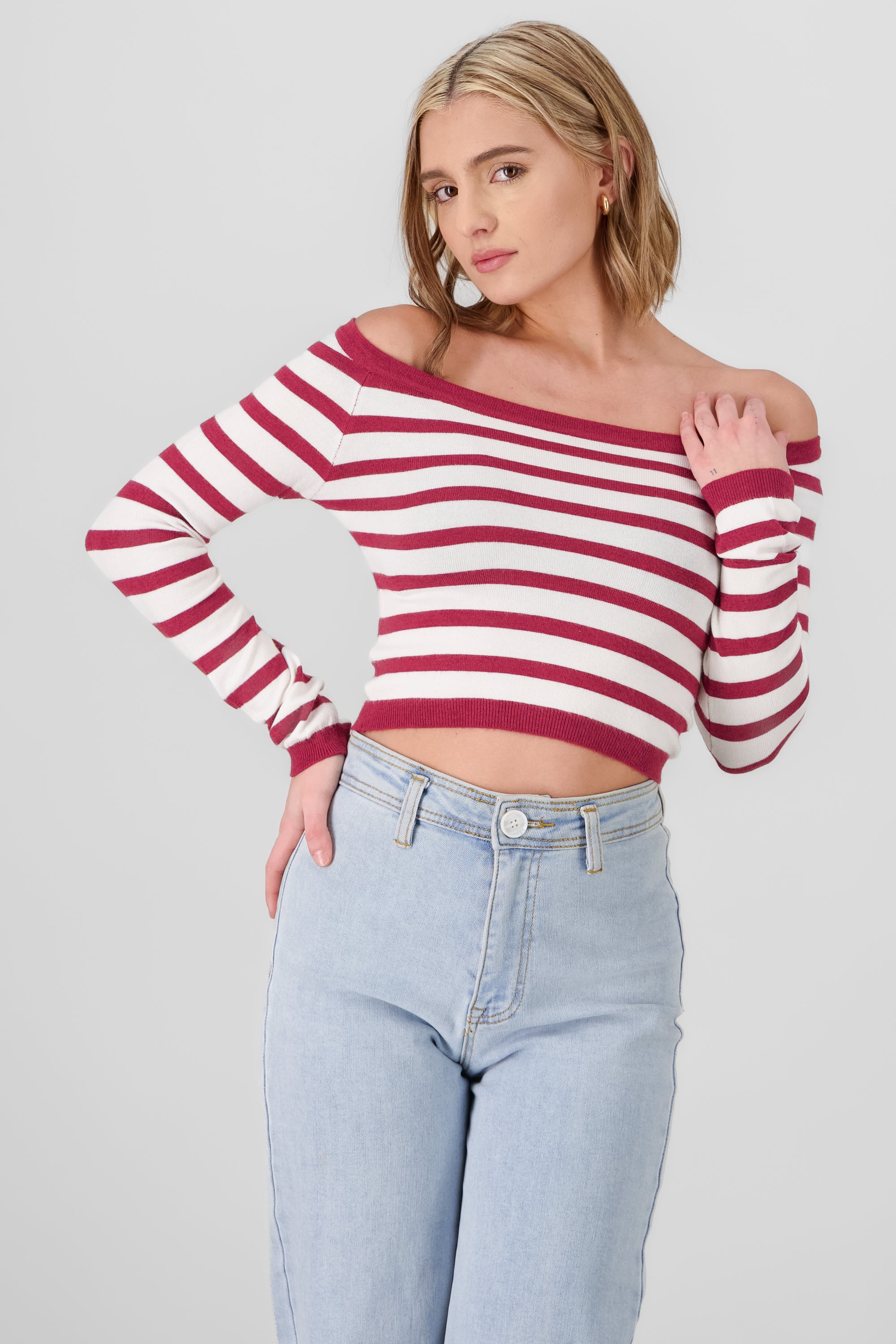 OffTheShoulder Sweater PLUM