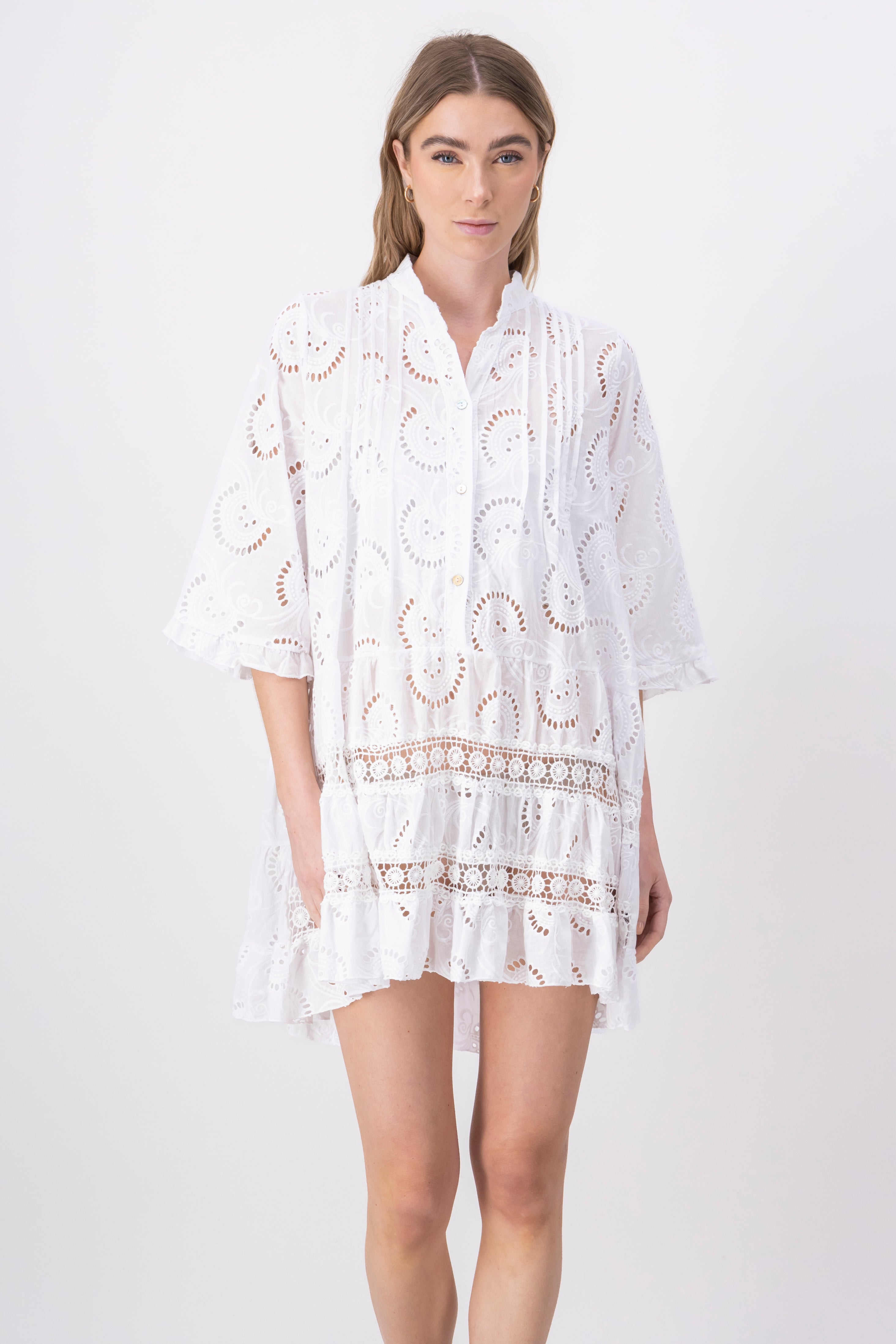 Eyelet Design Mini Kimono WHITE