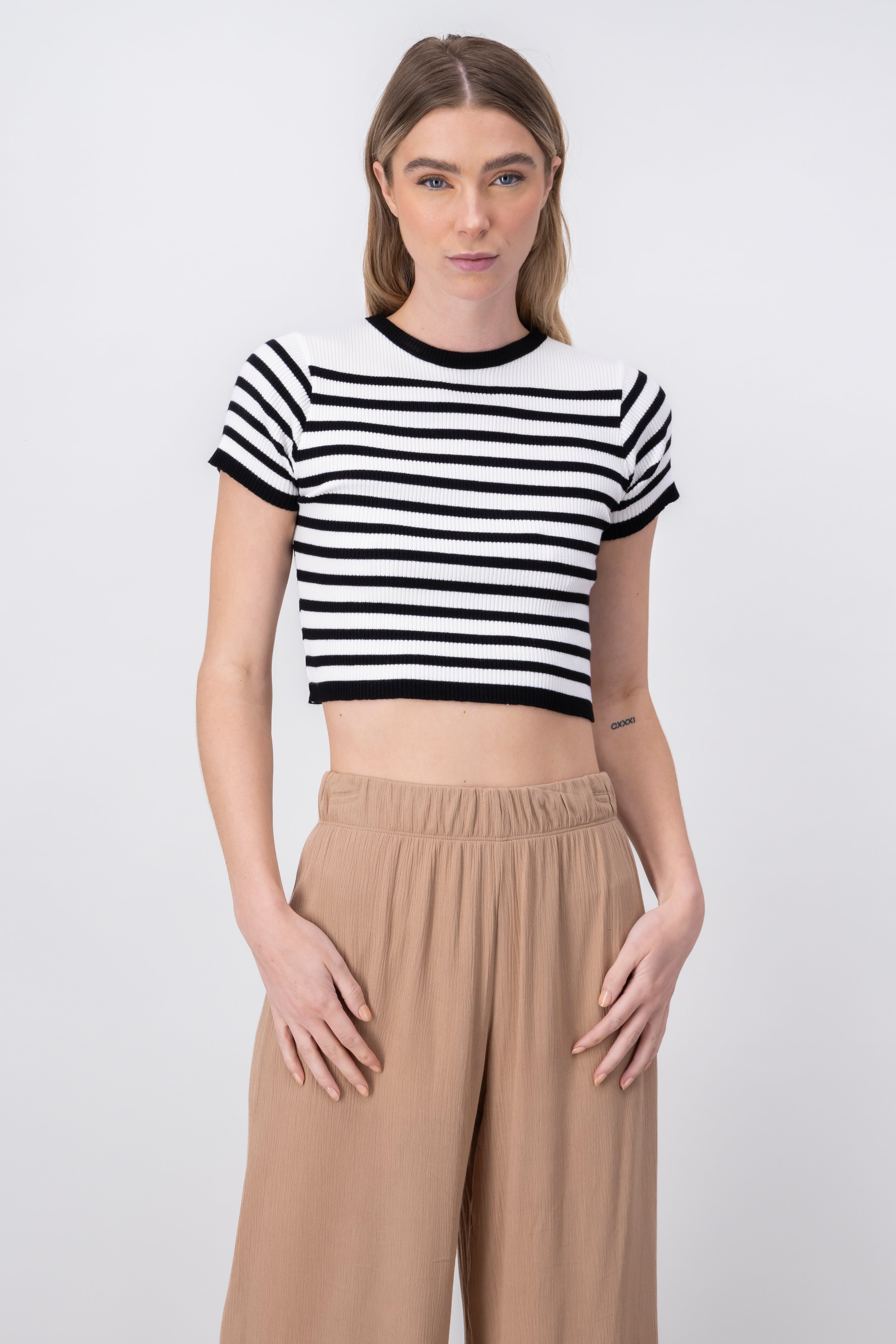 Short Sleeve StripedPattern Crop Top WHITE COMBO