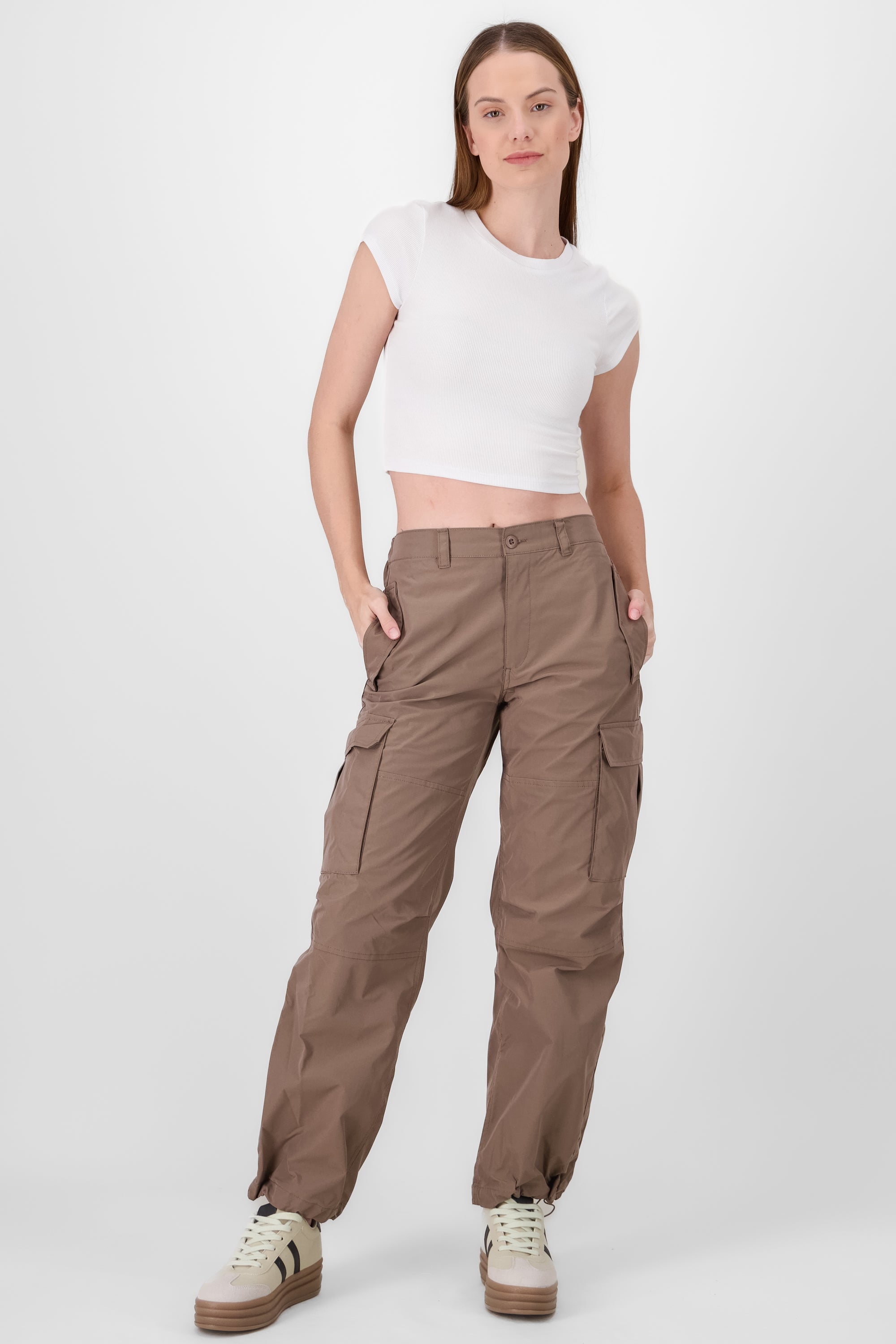 High Waist Cargo Pants With Pleated Details BROWN