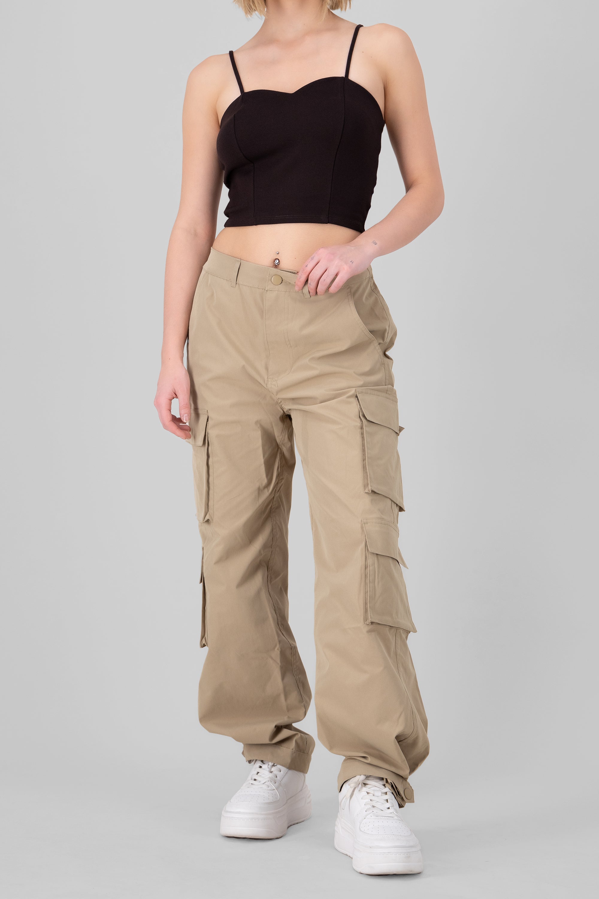 High Waist Cargo Pants With Pleated Details KHAKI