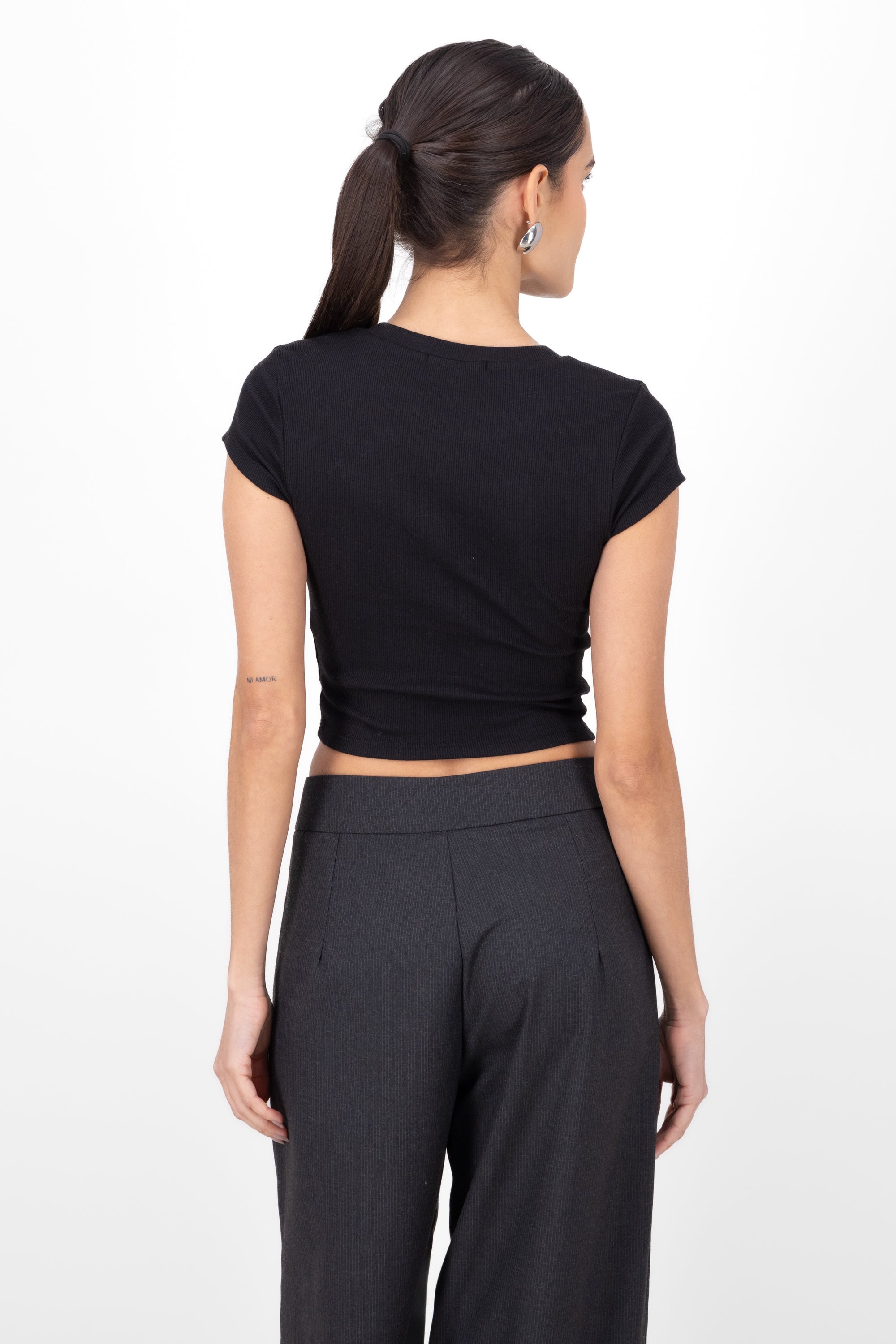 Short Sleeve Round Neck Rib Crop Top BLACK