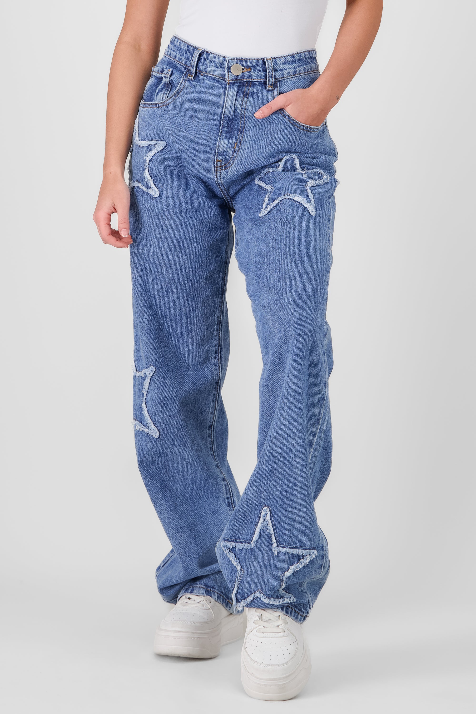 Starry MidRise Jeans MEDIUM WASH