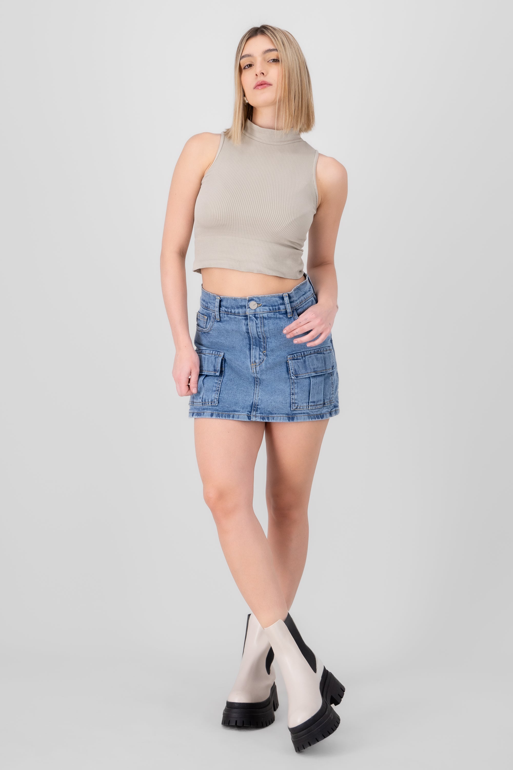 Double Pocket Cargo Skort MEDIUM ACID WASH