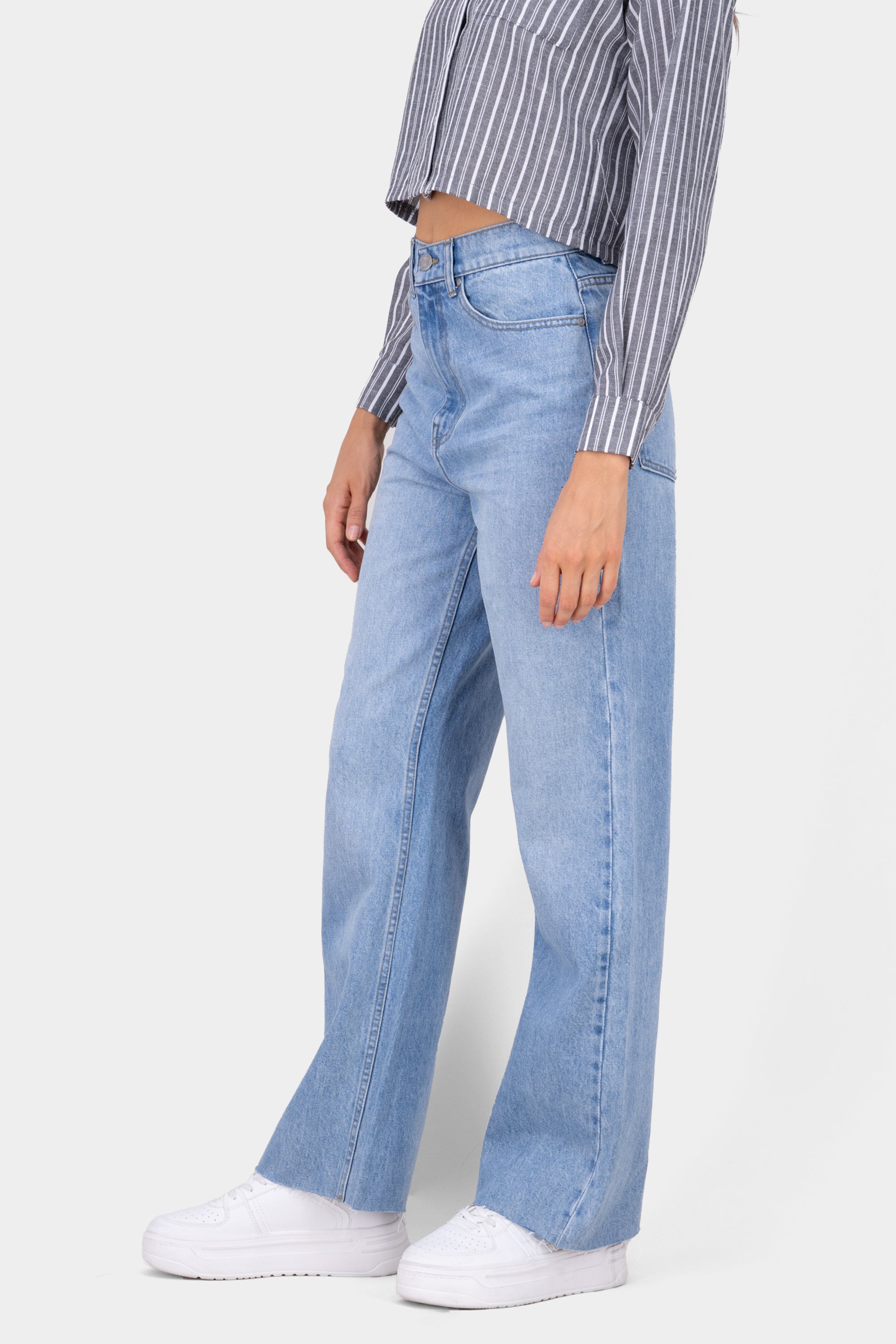 Straight Jeans LIGHT WASH