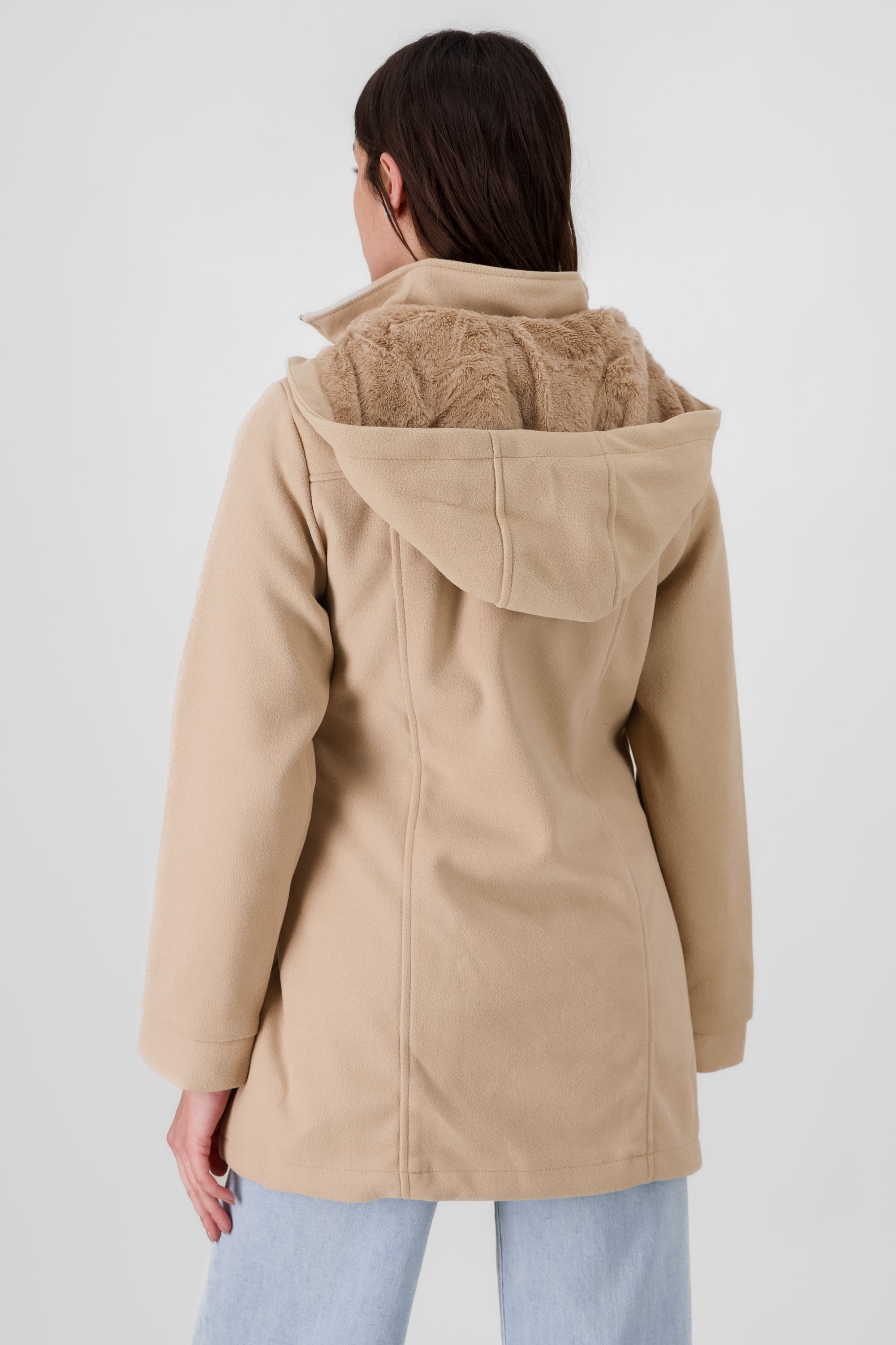 Coat Zipper Detail BEIGE