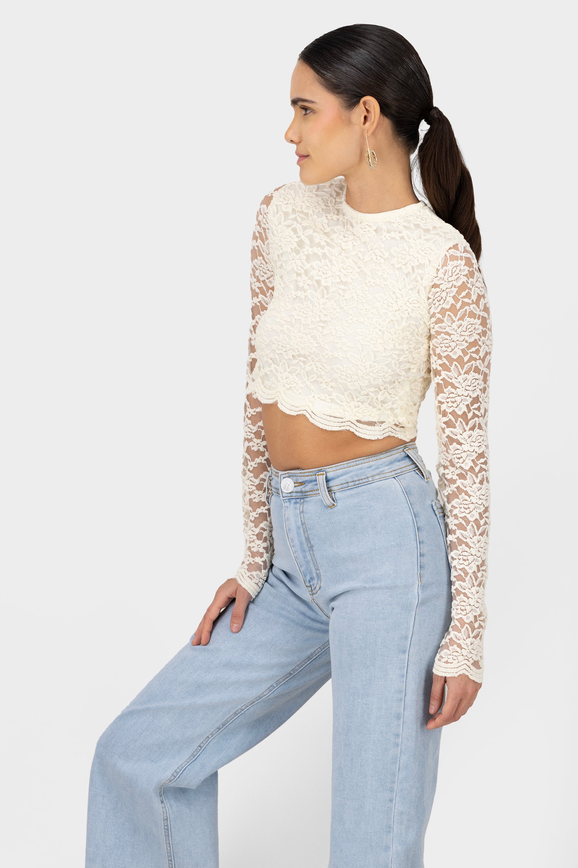 Long Sleeve Lace Cropped Top CREAM