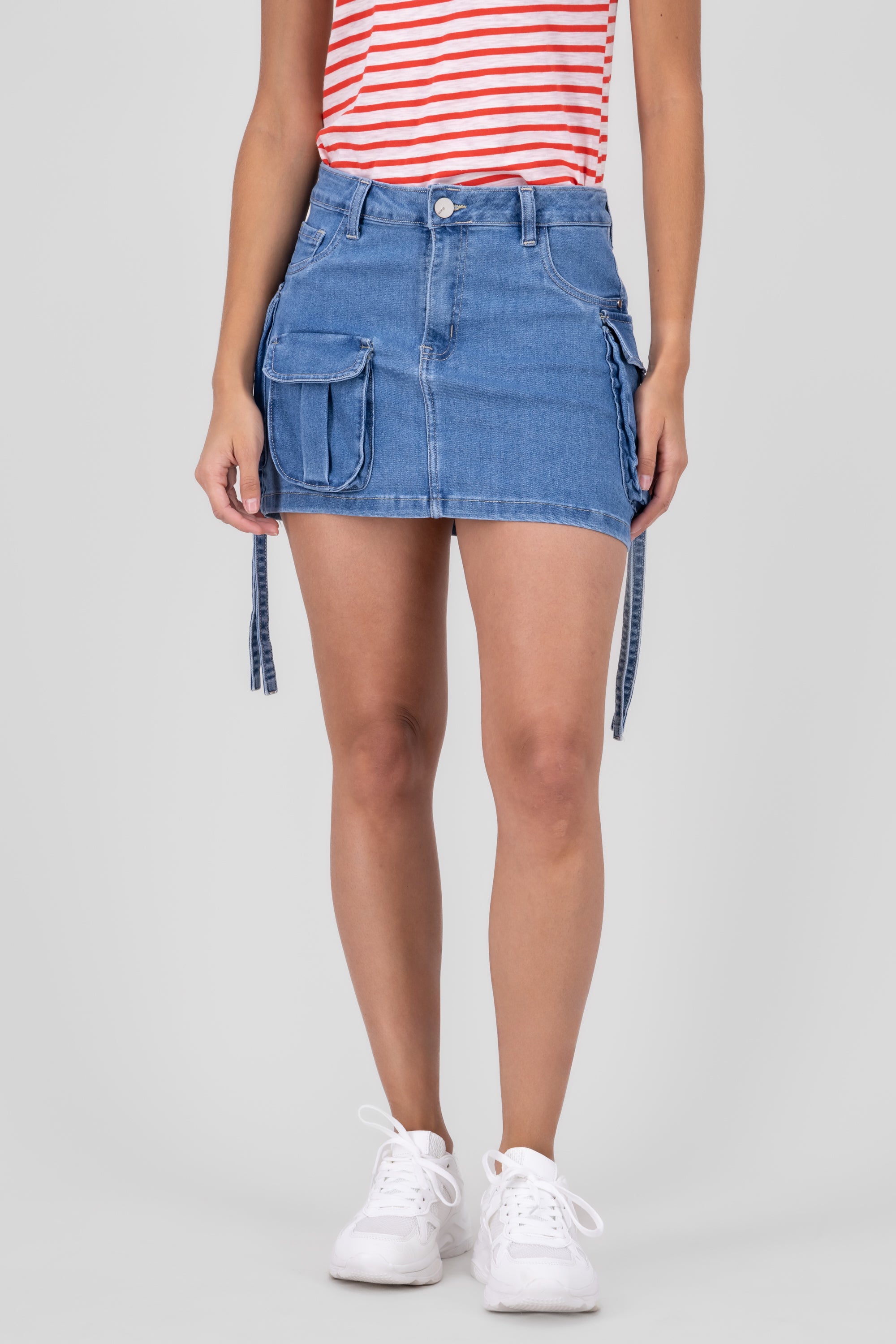 The Cargo Mini Skirt With Pockets LIGHT ACID WASH