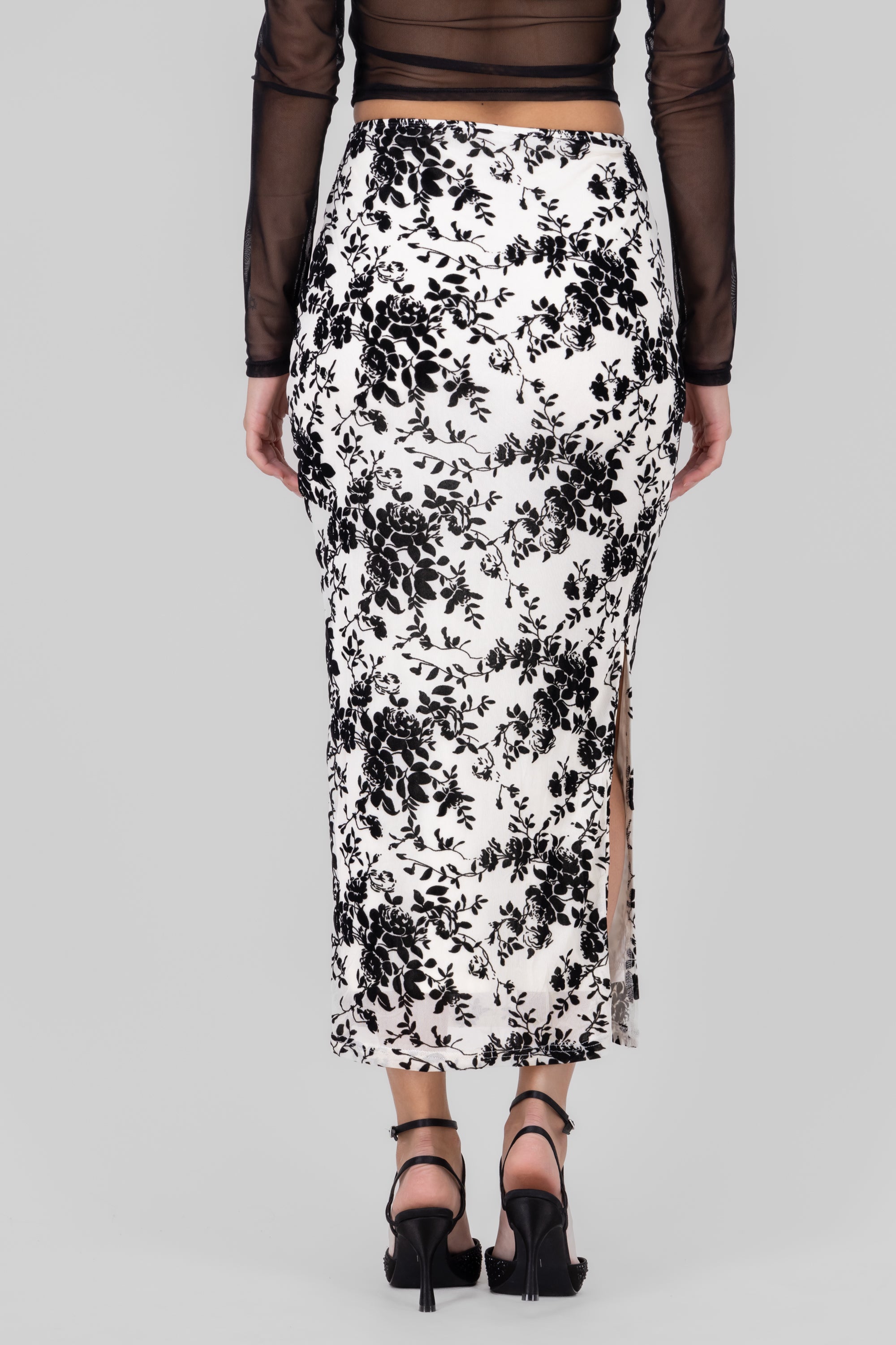 Flock Mesh Floral Midi Skirt BLACK/WHITE