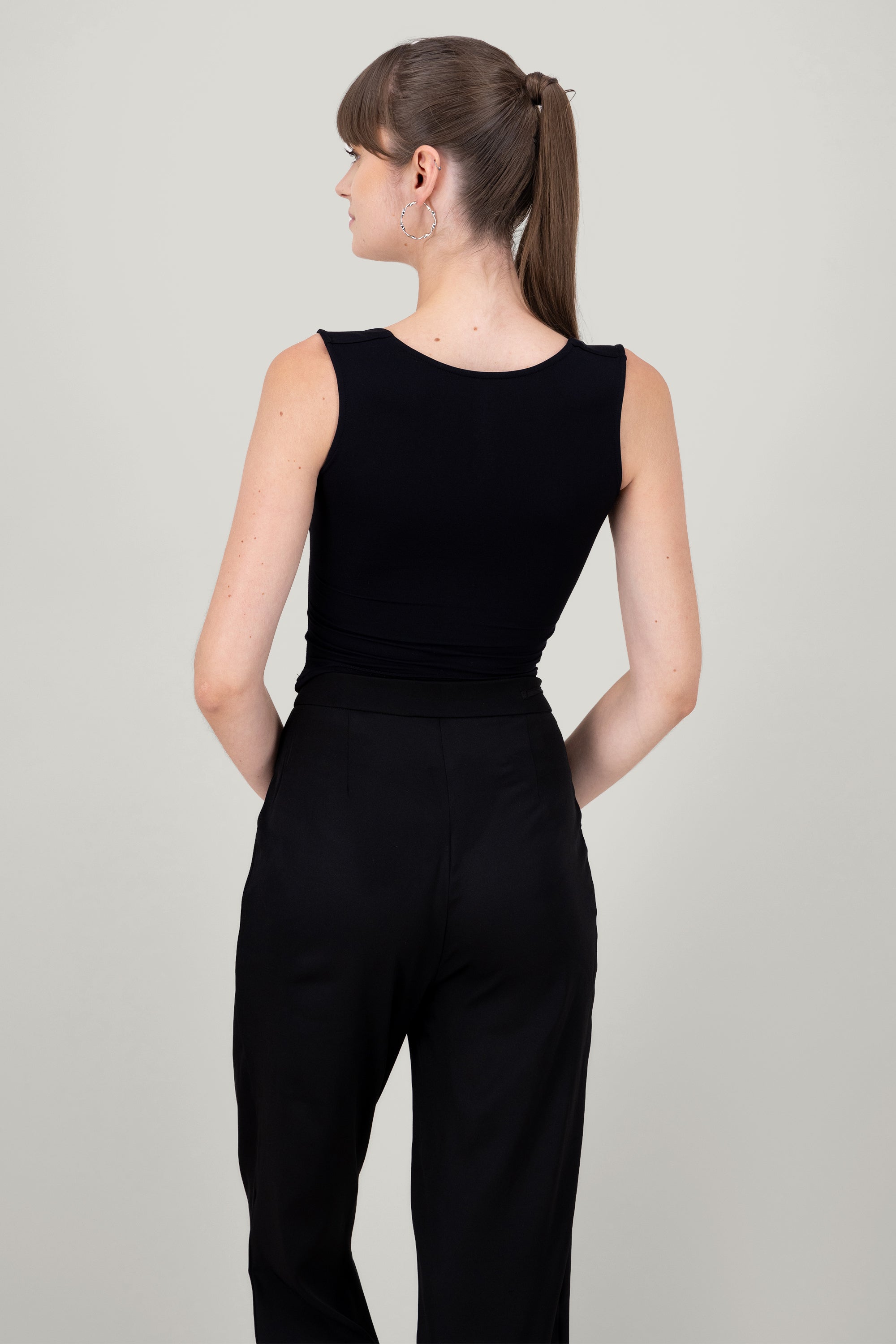 Square Neck Sleeveless Top BLACK