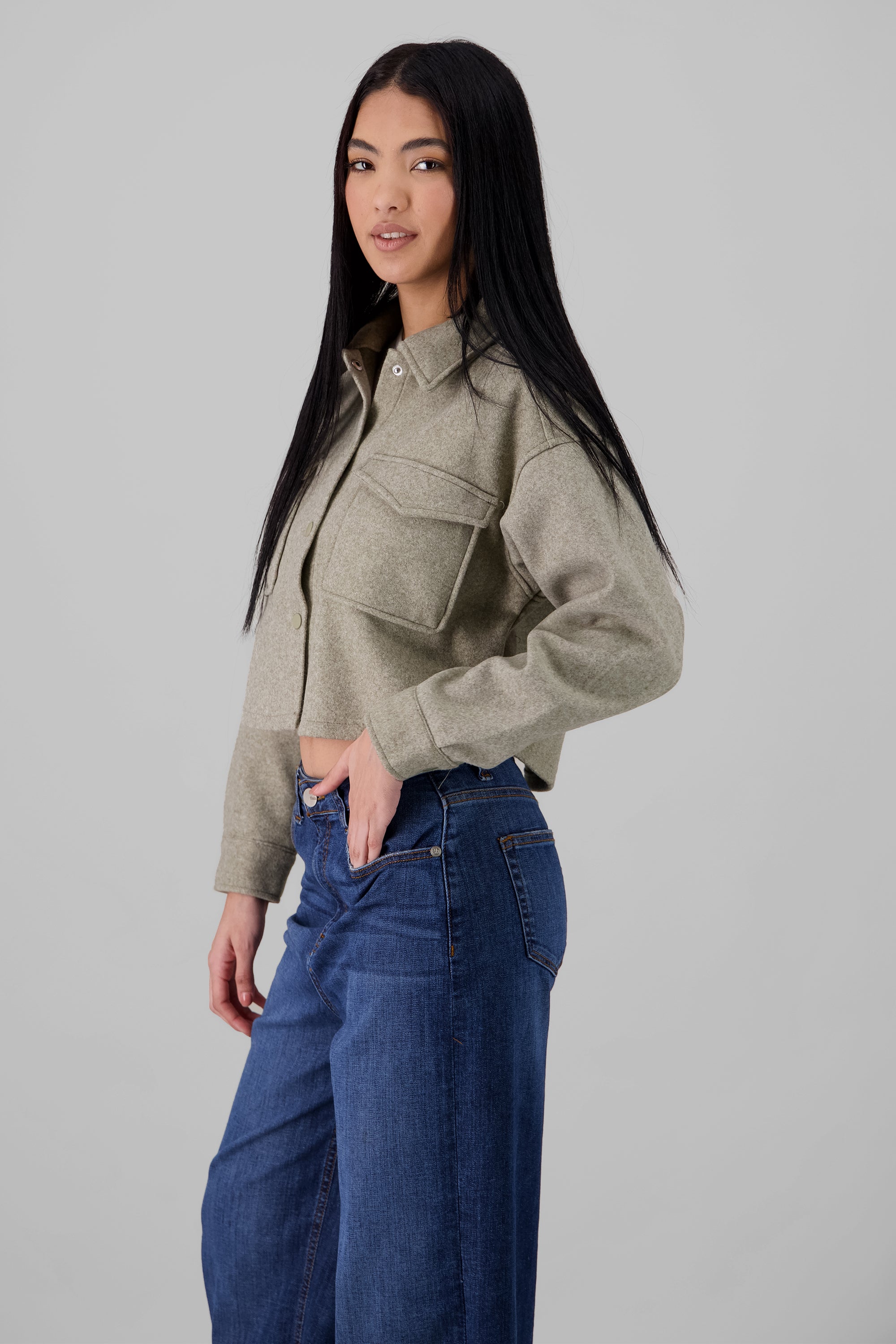 Solid Cropped Jacket OLIVE