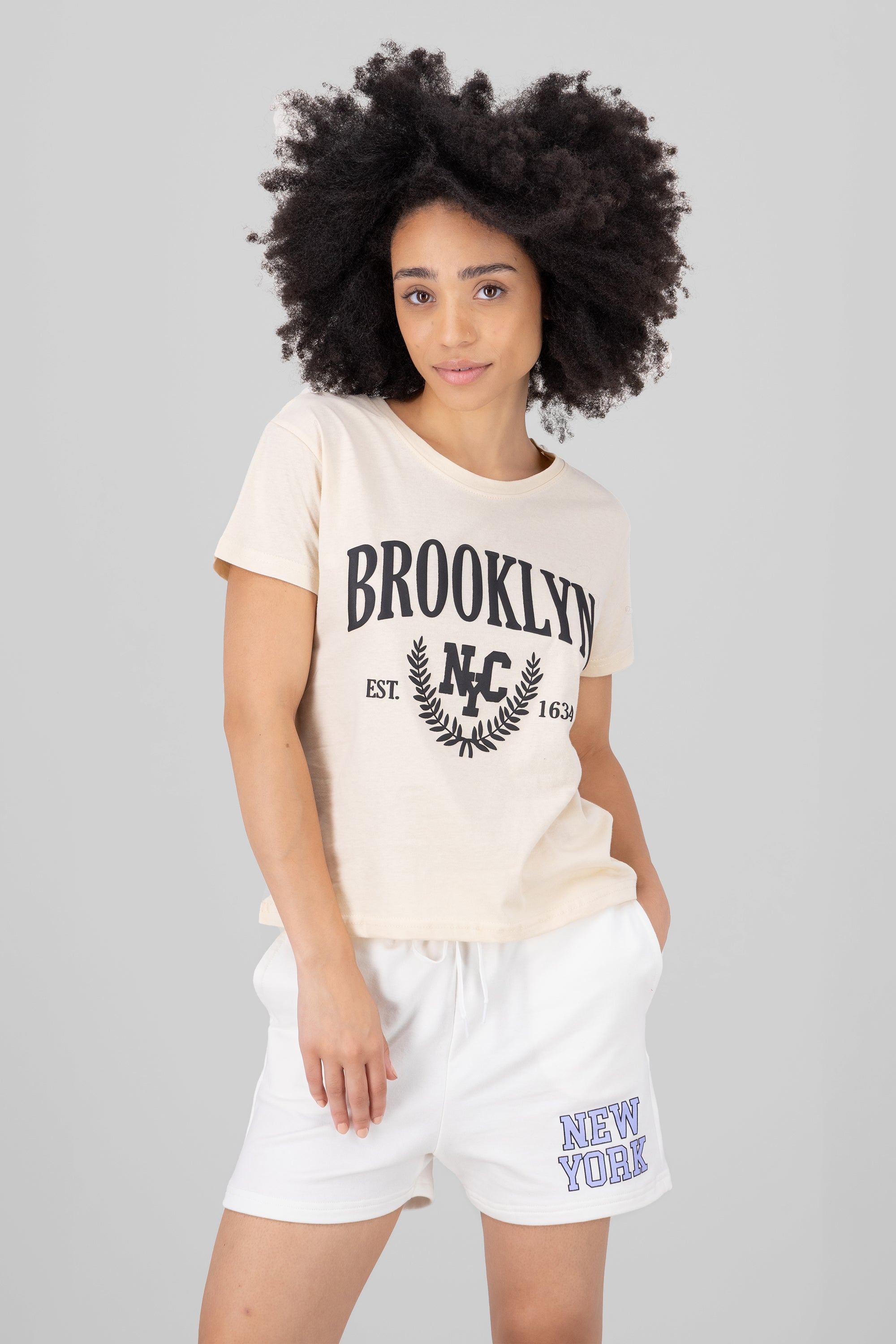 Brooklun NYC Graphic T Shirt BEIGE