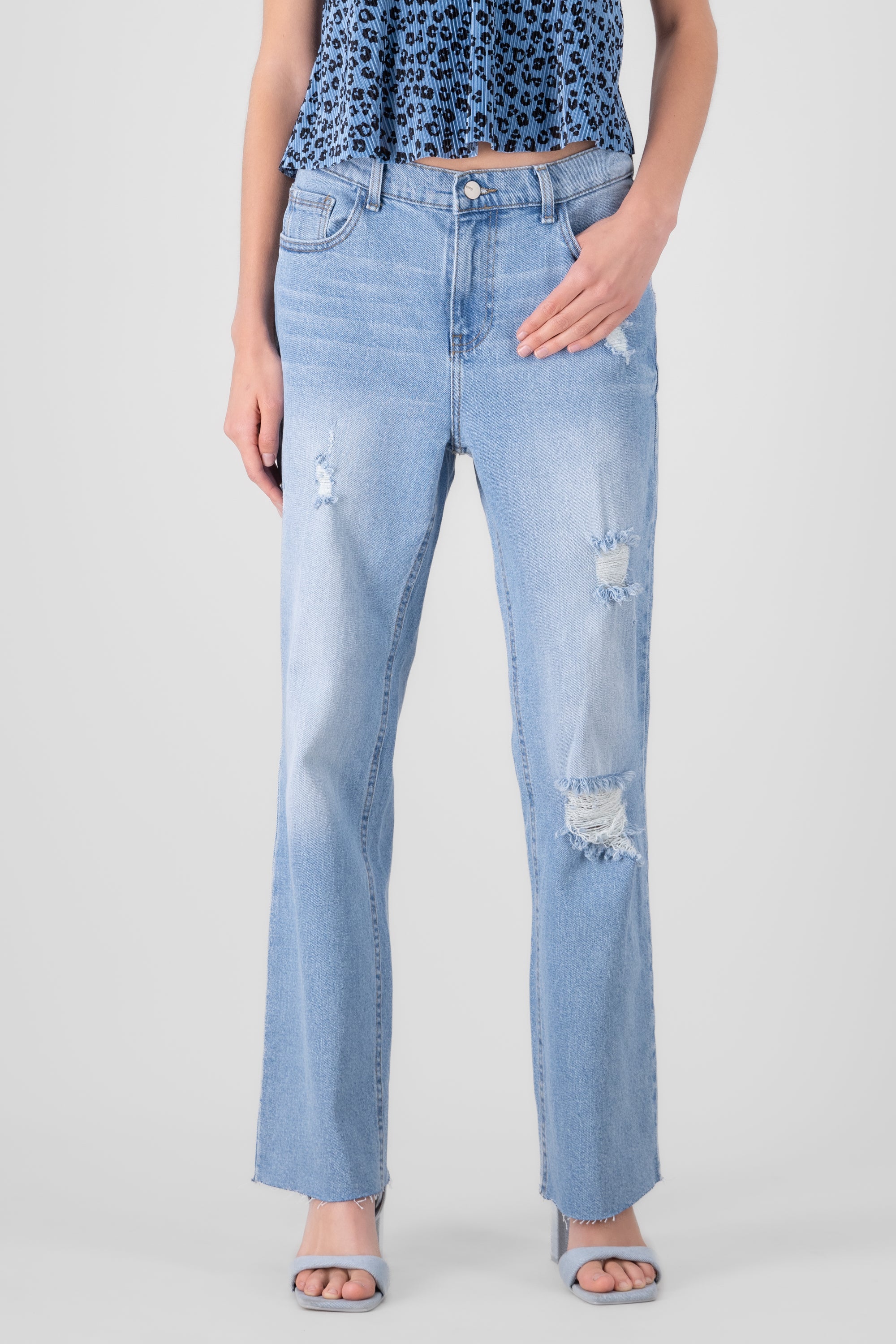 Distressed Straight Jeans BLEACHED