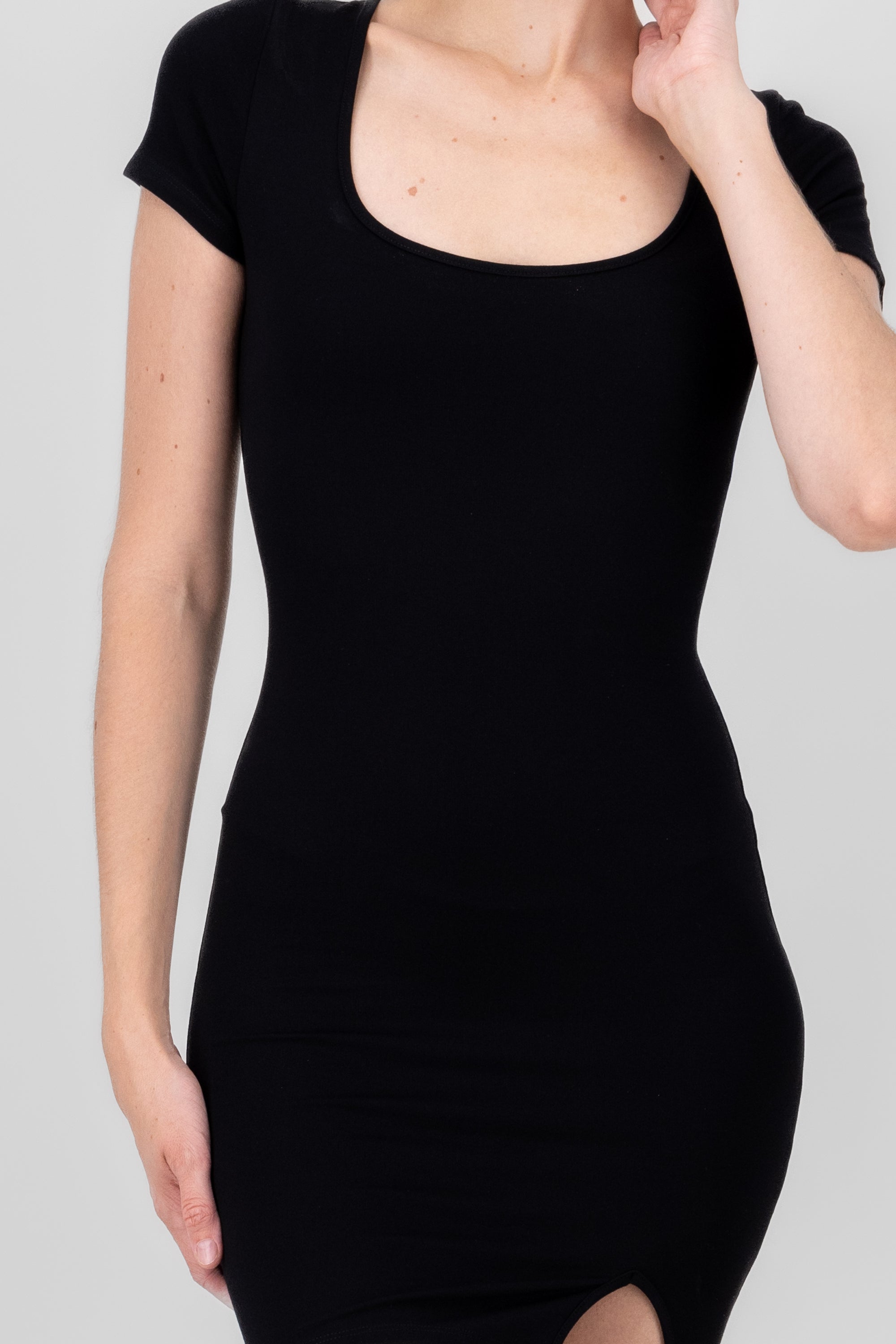 Short Sleeve Square Neck Midi Dress BLACK