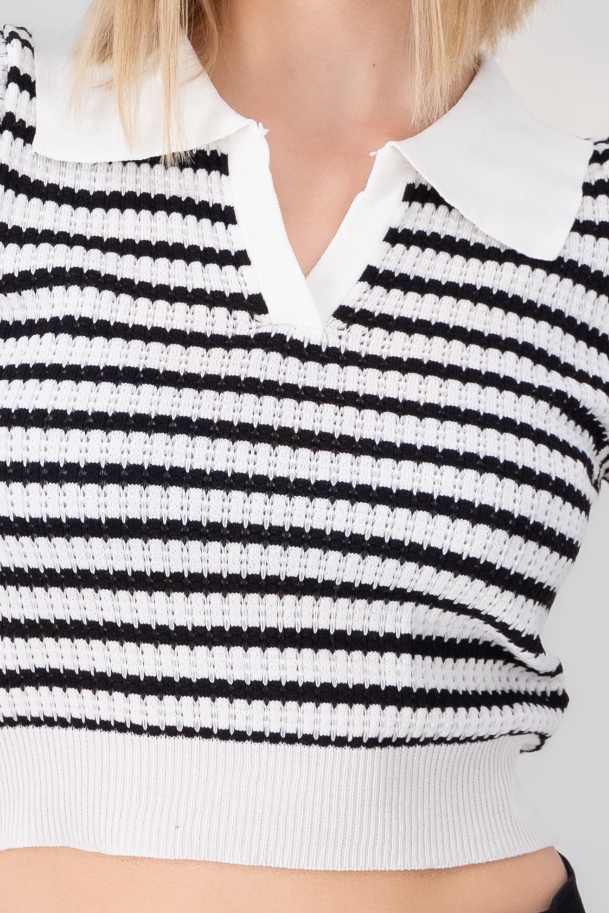 Knit Polo Neck Top BLACK/WHITE