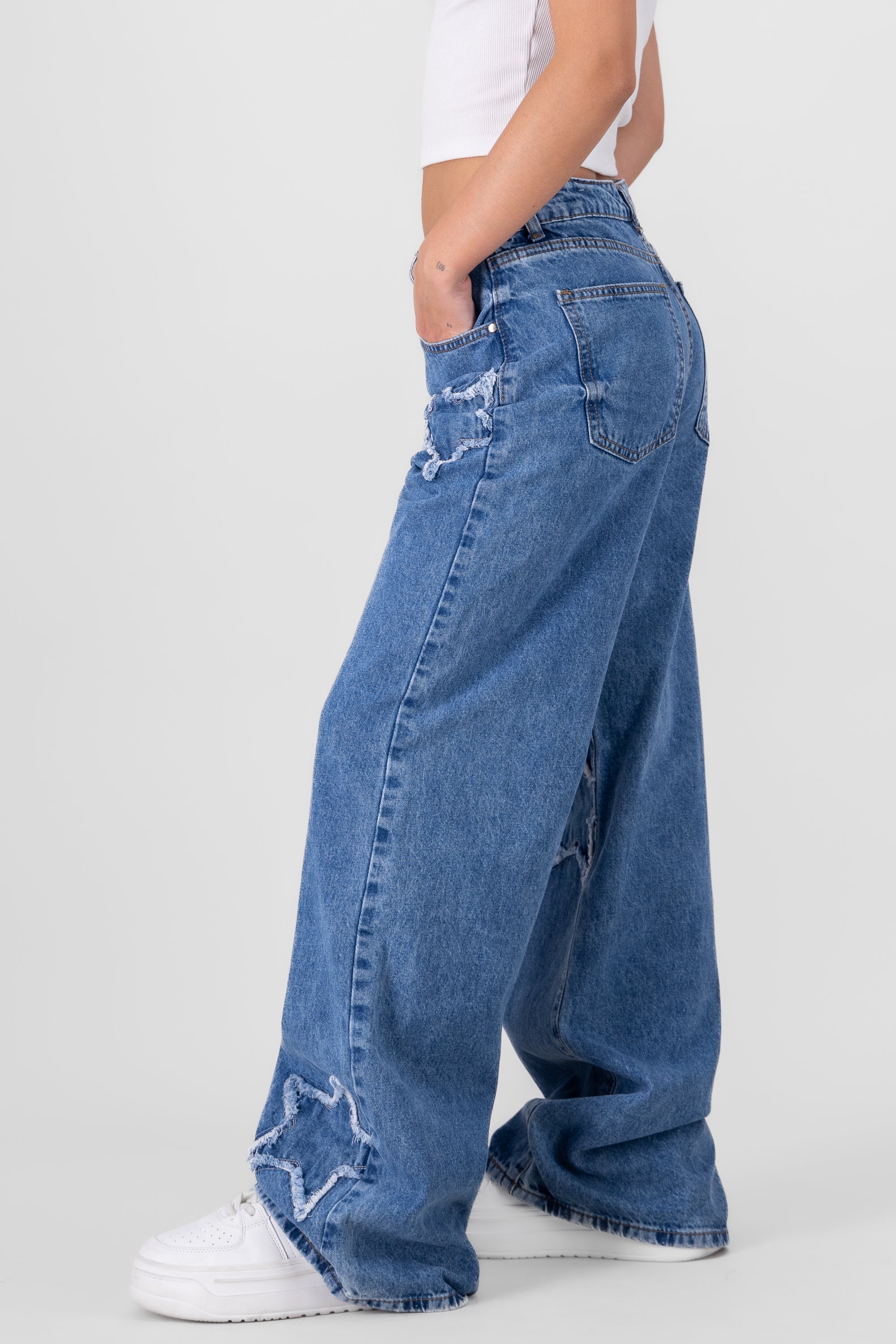 Wide Leg Jeans With Stars MEDIUM WASH