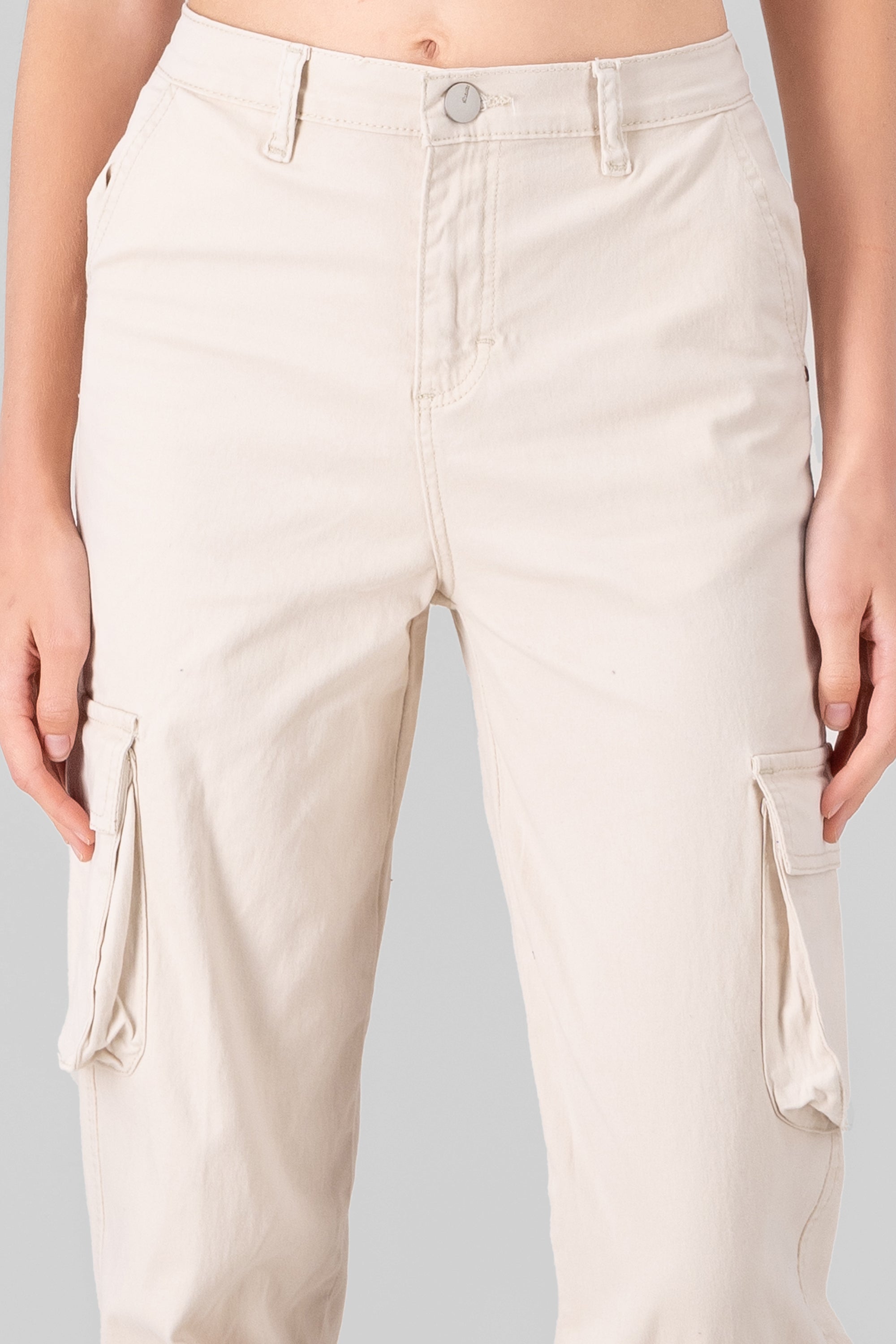 High Waisted Cargo Jeans IVORY