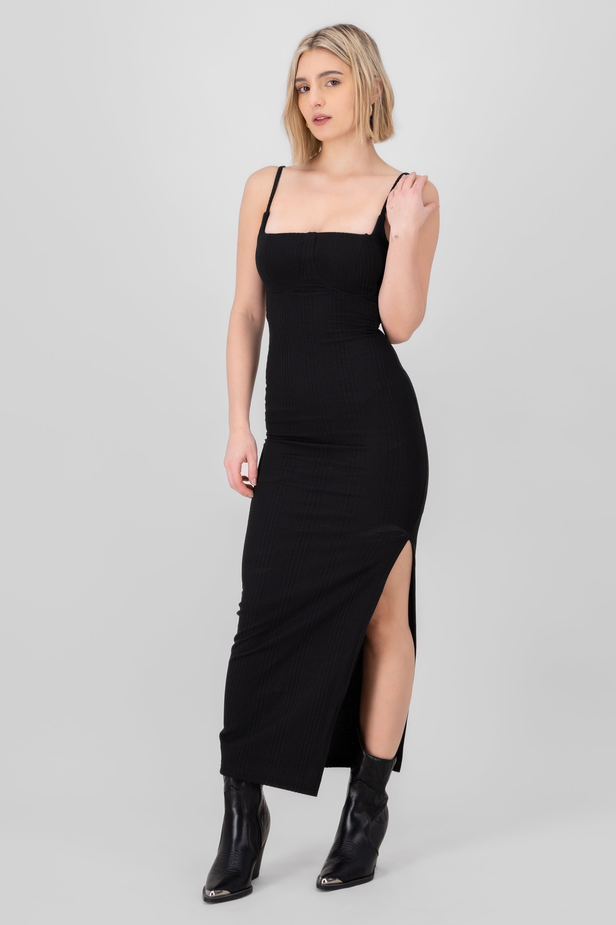 Textured Maxi Dress BLACK