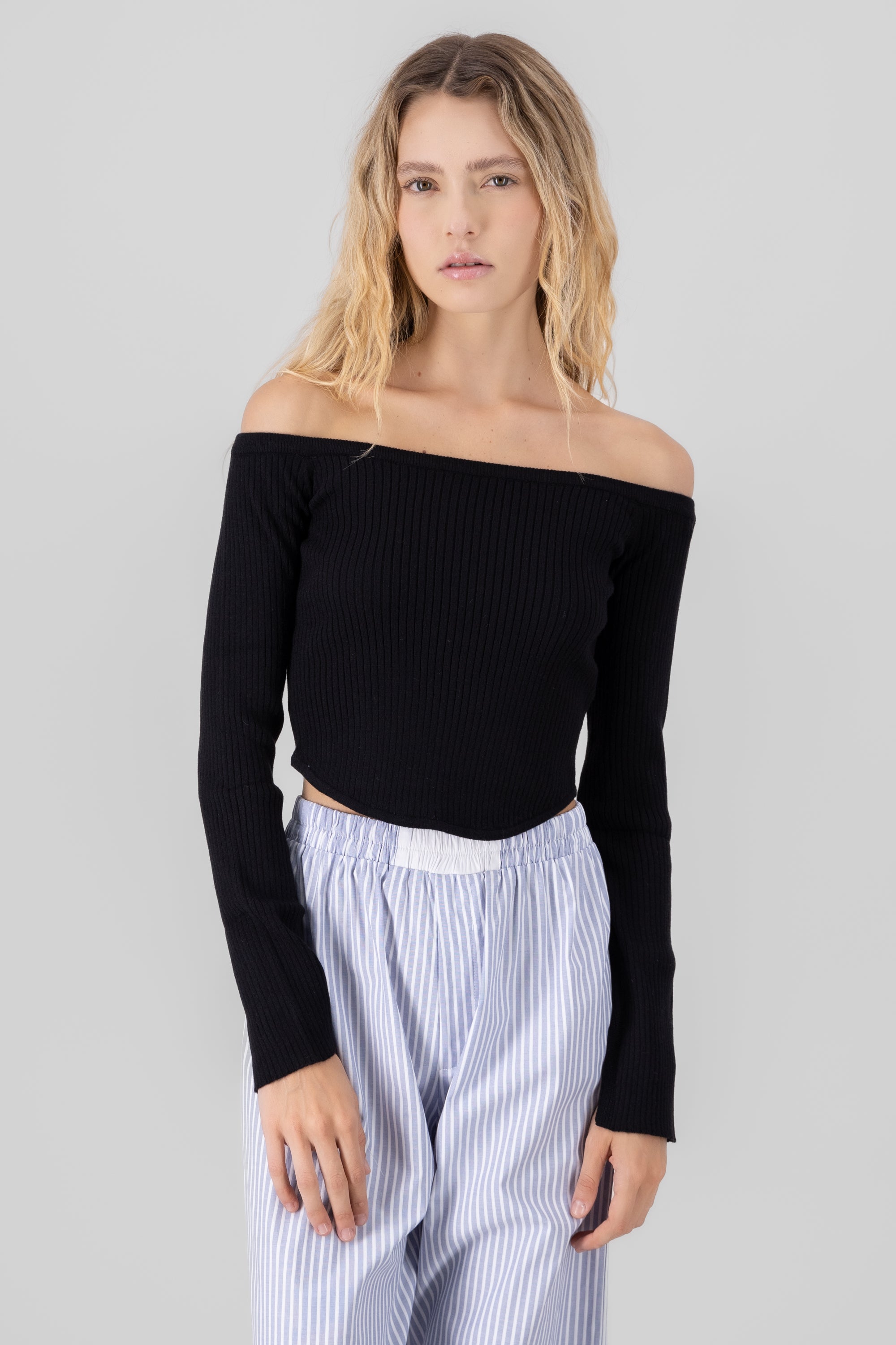 Off Shoulder Knit Top BLACK