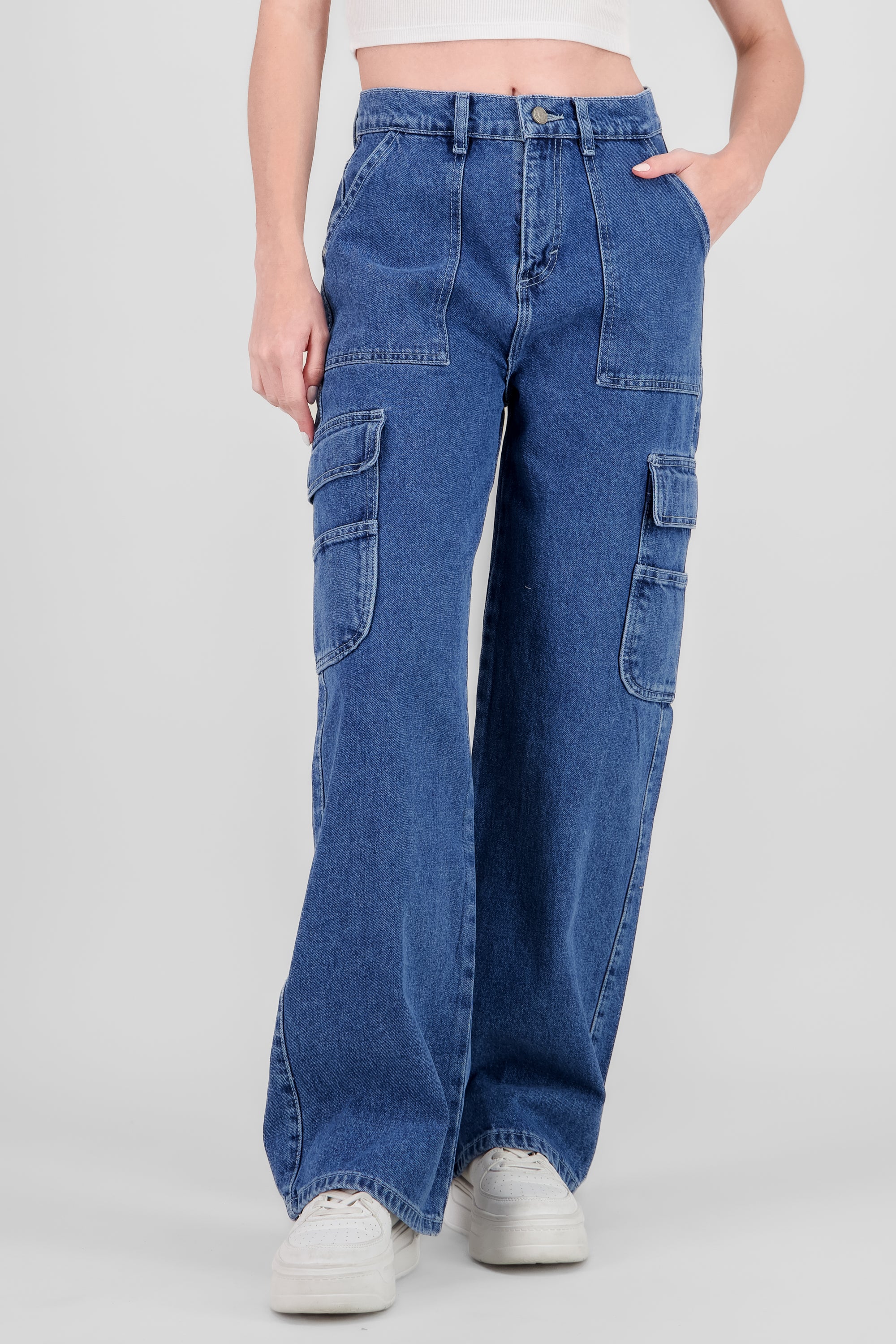 Cargo Jeans With 2 Pockets MEDIUM WASH