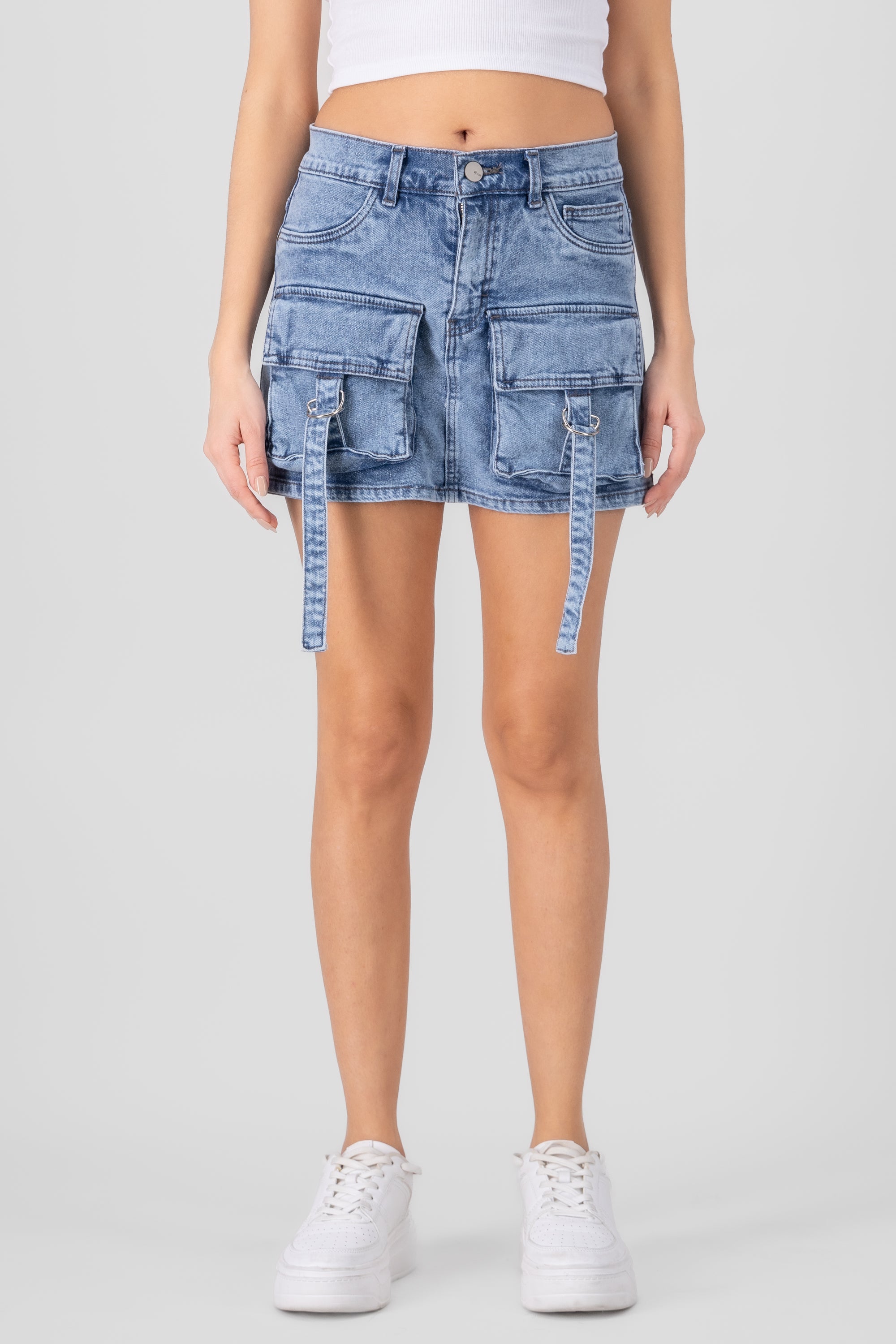 Cargo Skort With 2 Front Pockets LIGHT ACID WASH