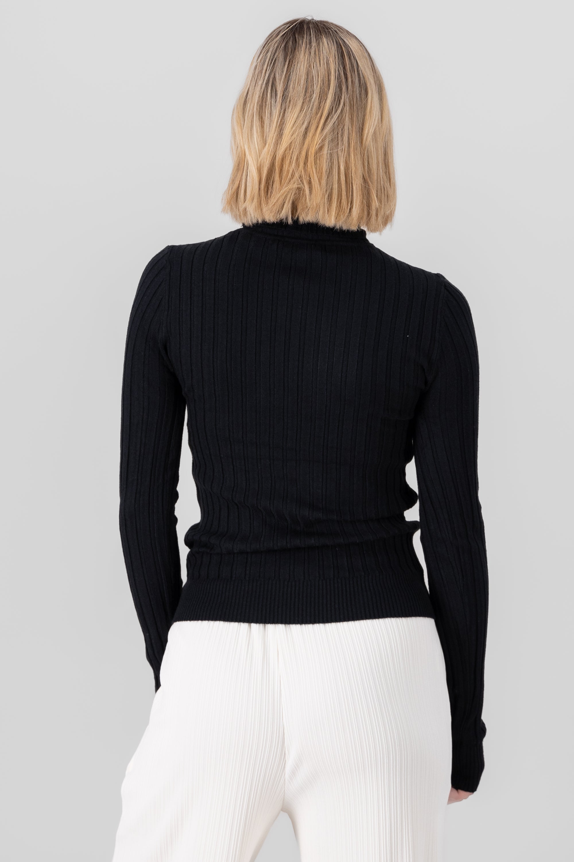 Knit Long Sleeve Top BLACK