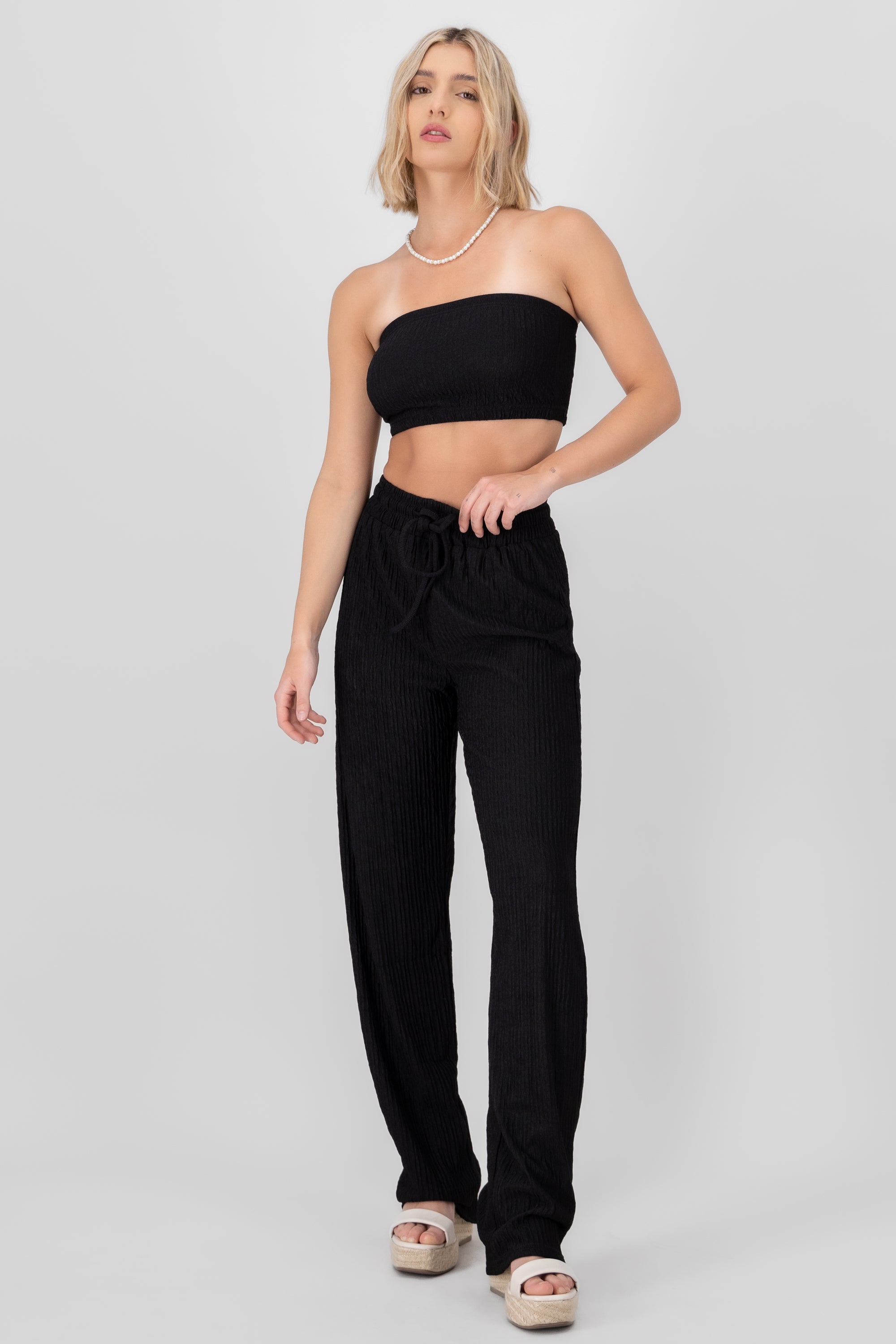 Textured Pants BLACK