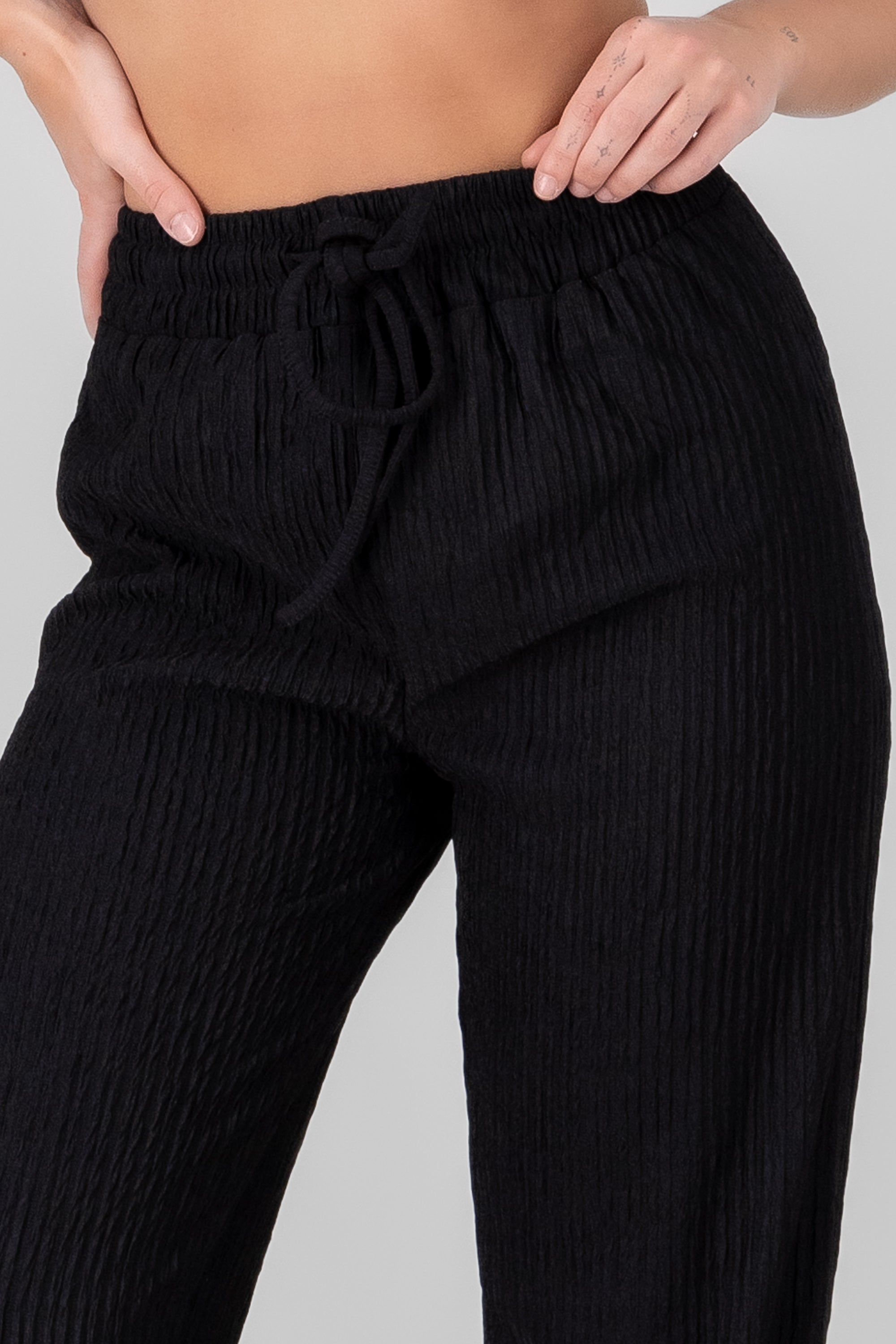 Textured Pants BLACK