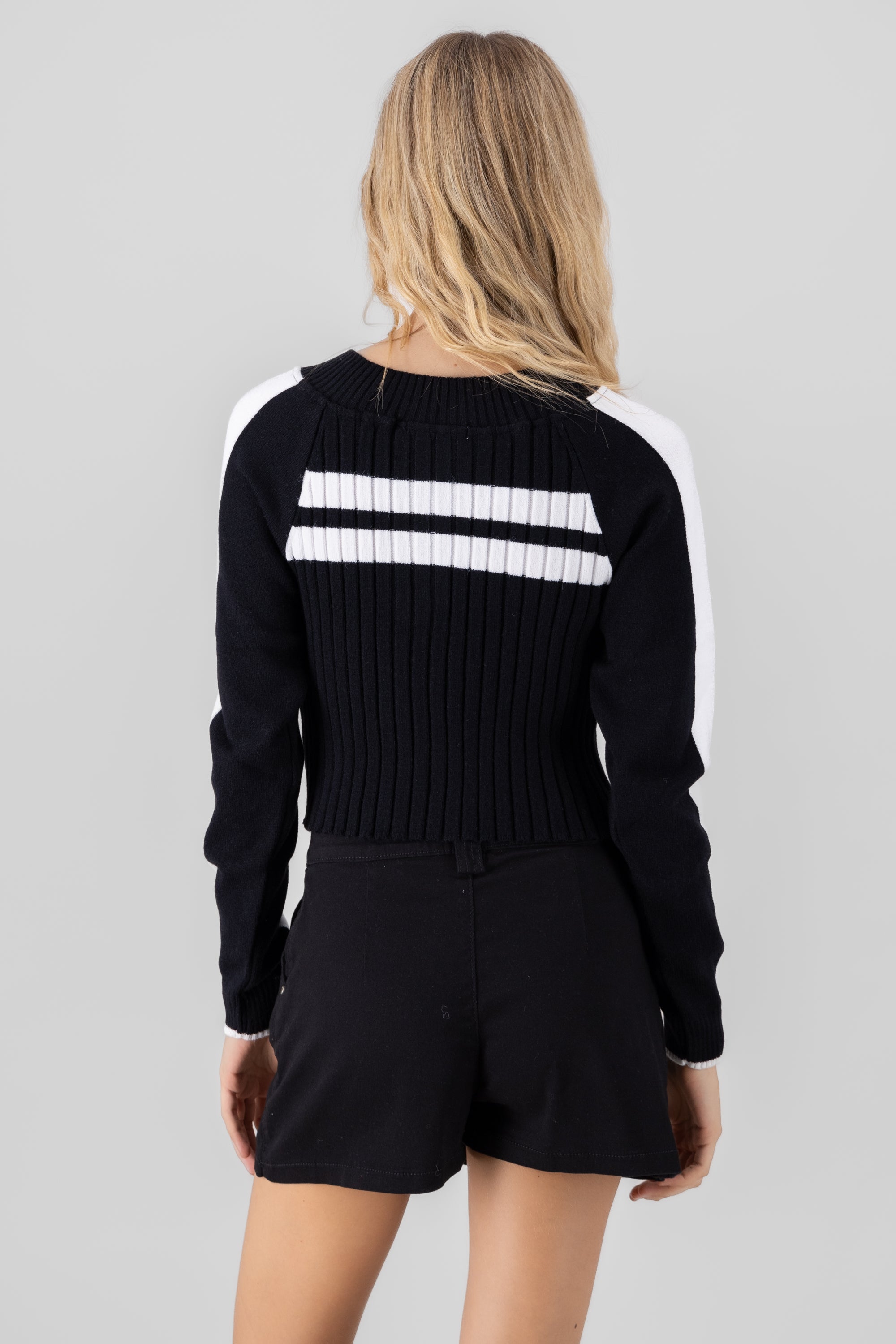 Contrast Detail Sweater BLACK COMBO