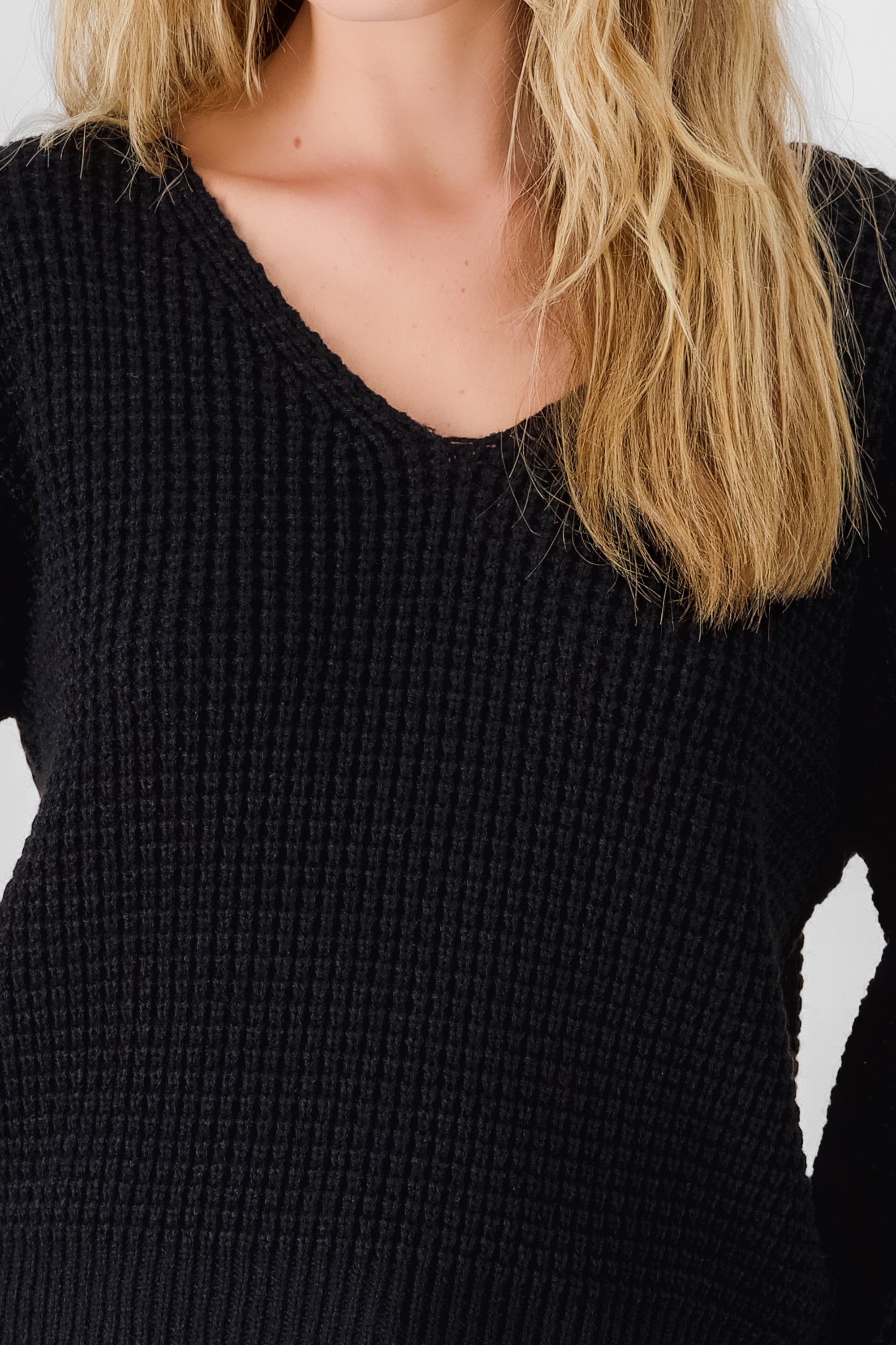 Knit Solid Sweater BLACK