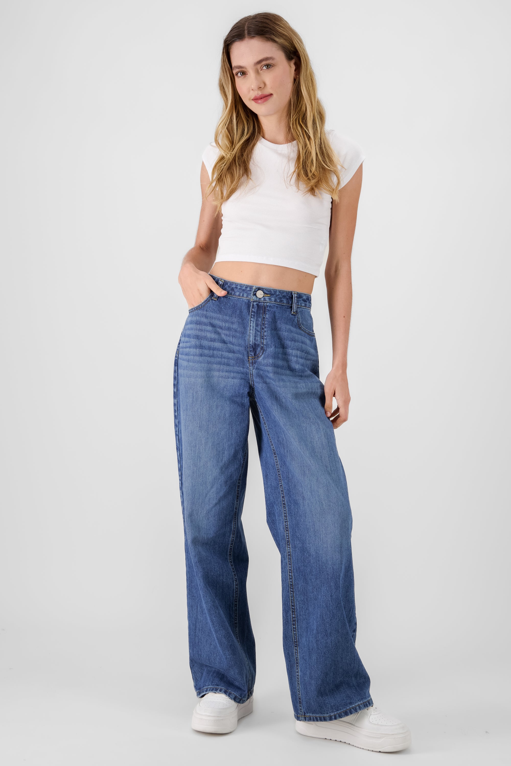 Wide Leg Jeans MEDIUM WASH