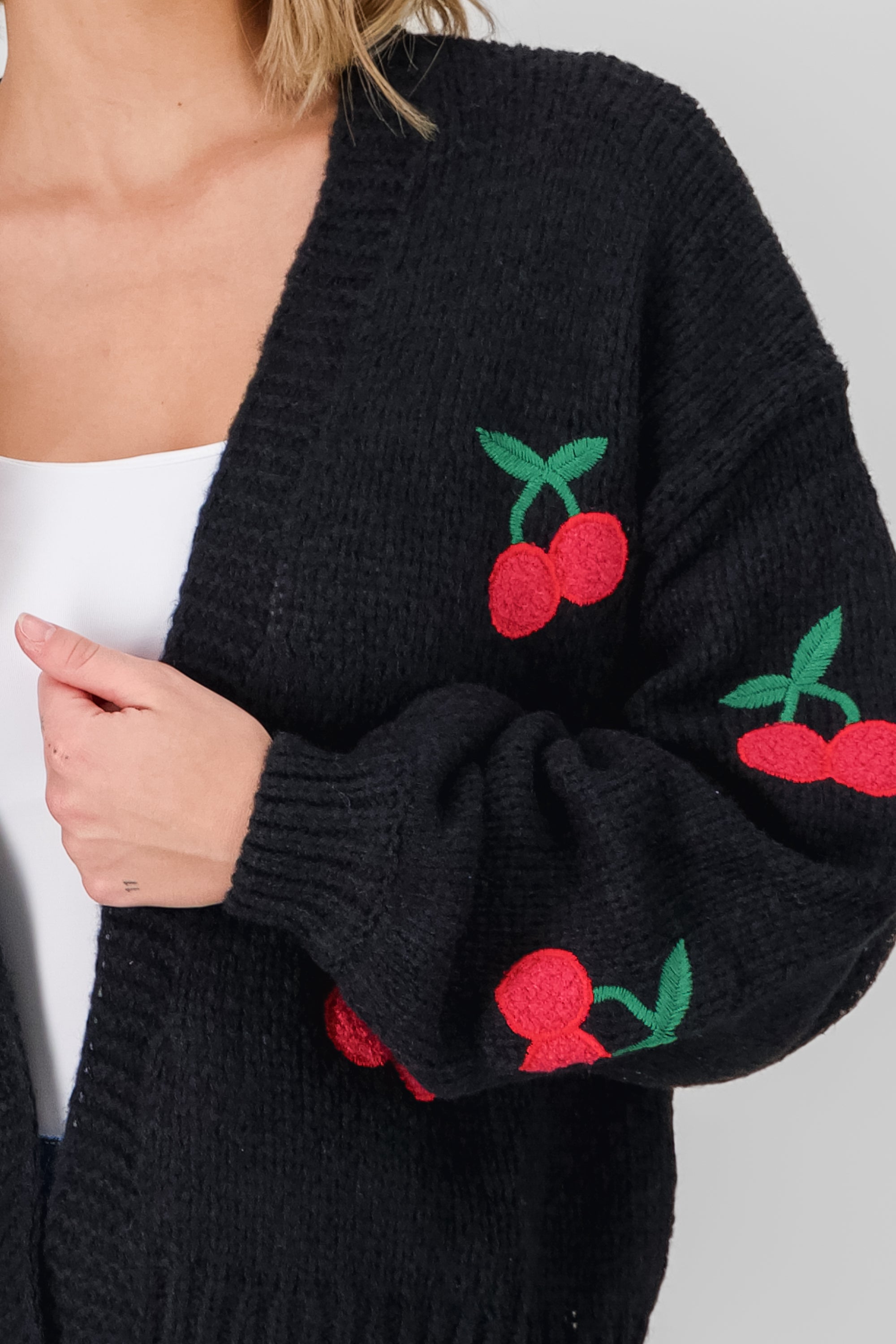 Cherry Knit Cardigan BLACK