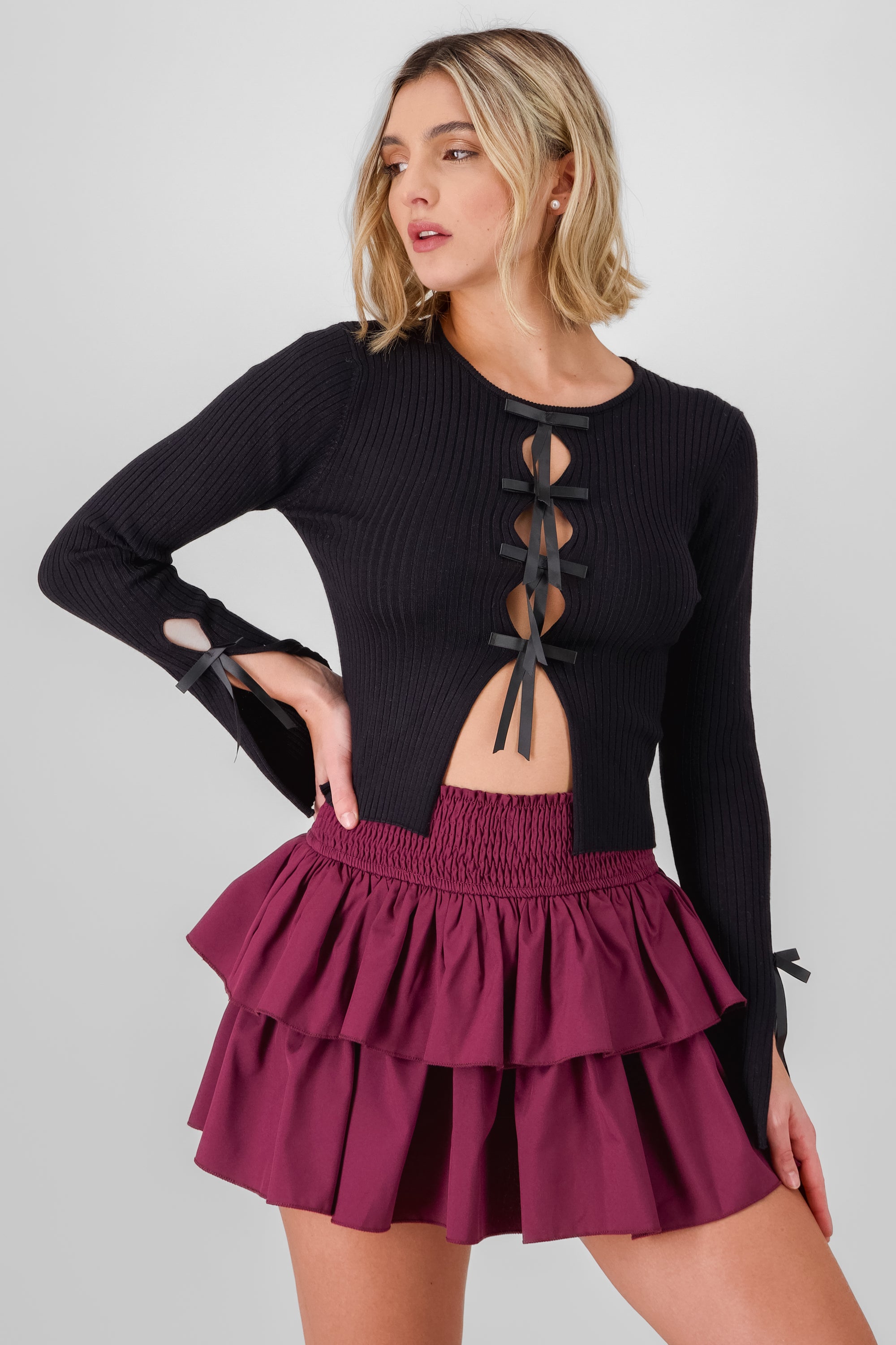 Solid Knit Sweater with Bows BLACK