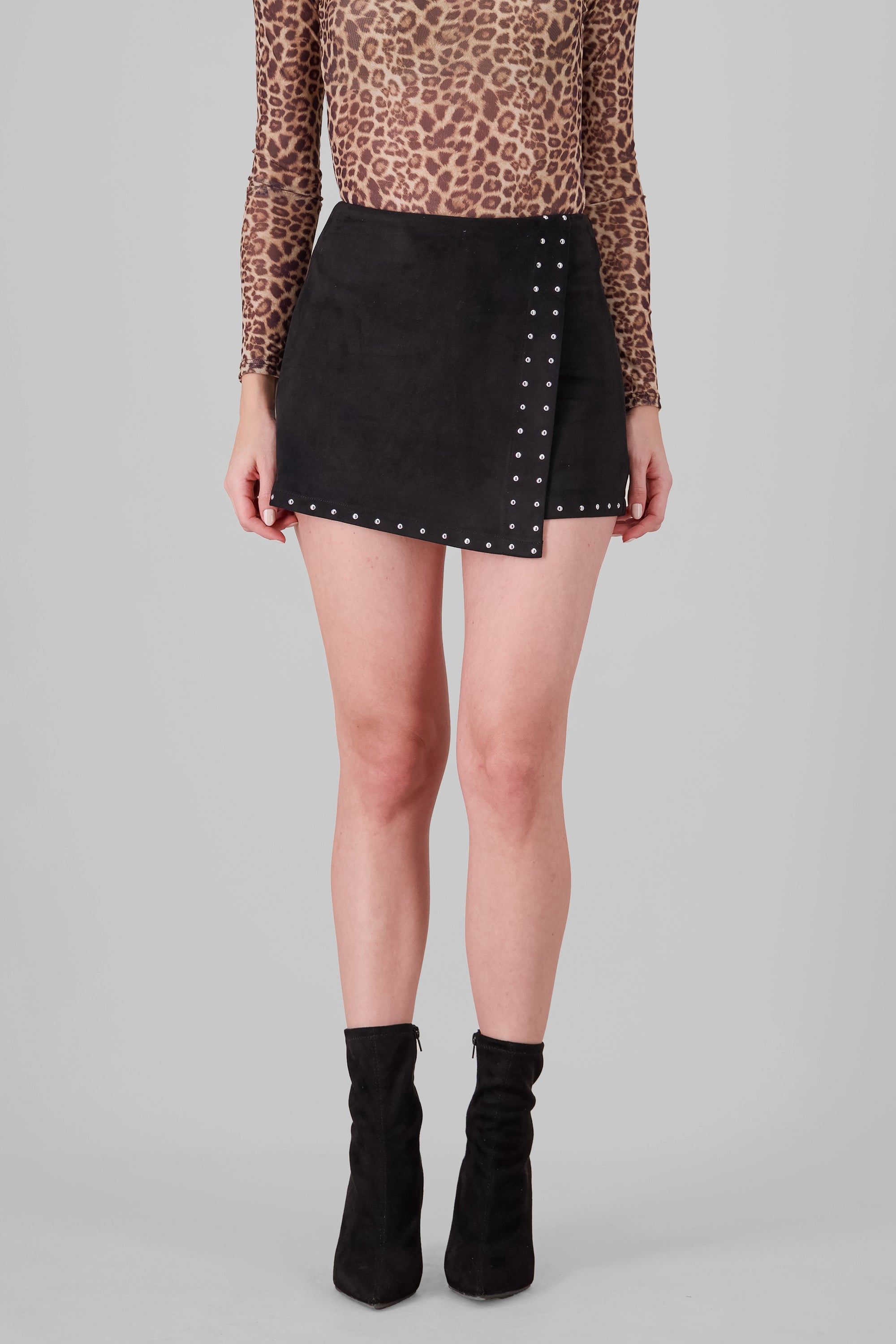 Suede Skort with Studs BLACK