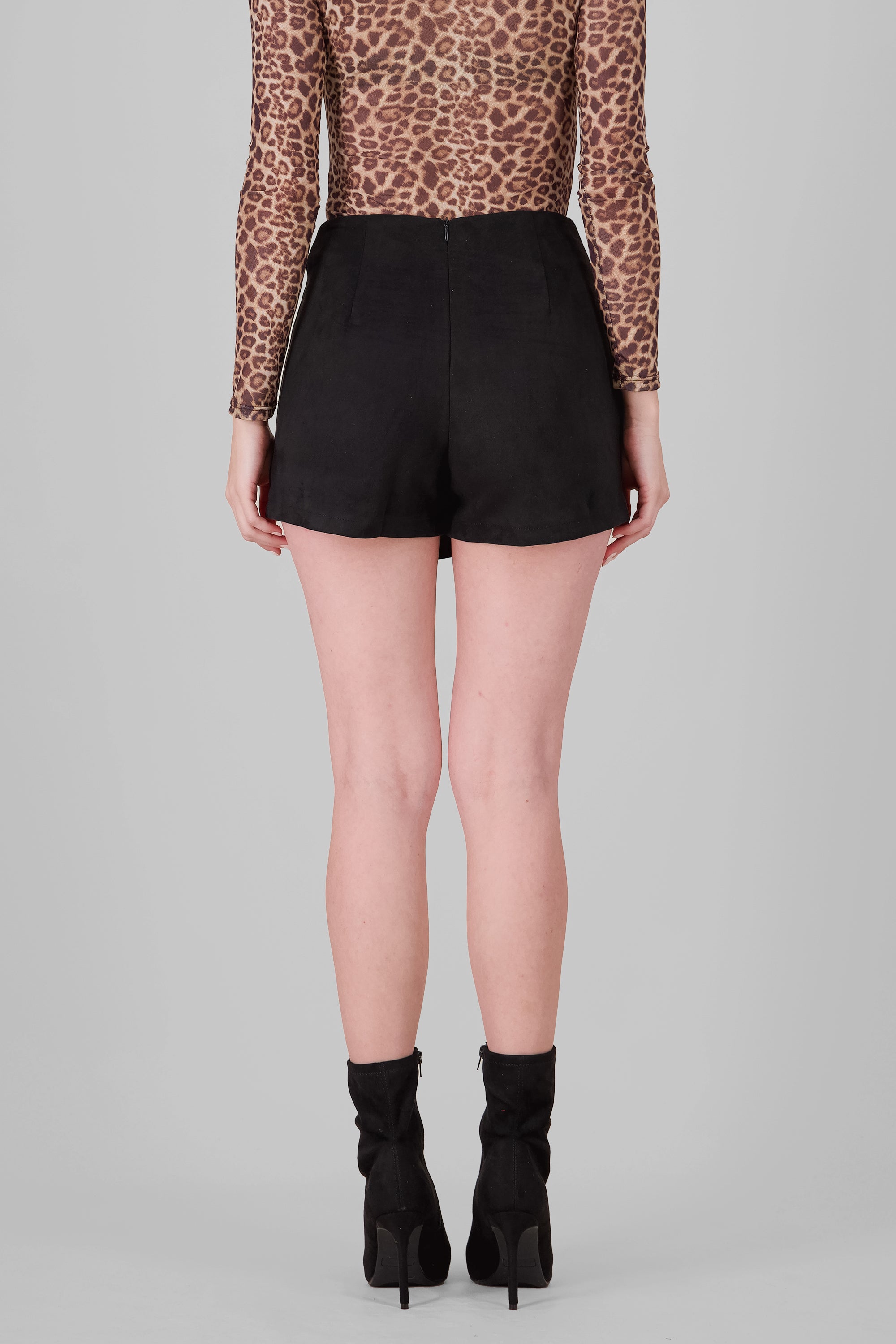 Suede Skort with Studs BLACK