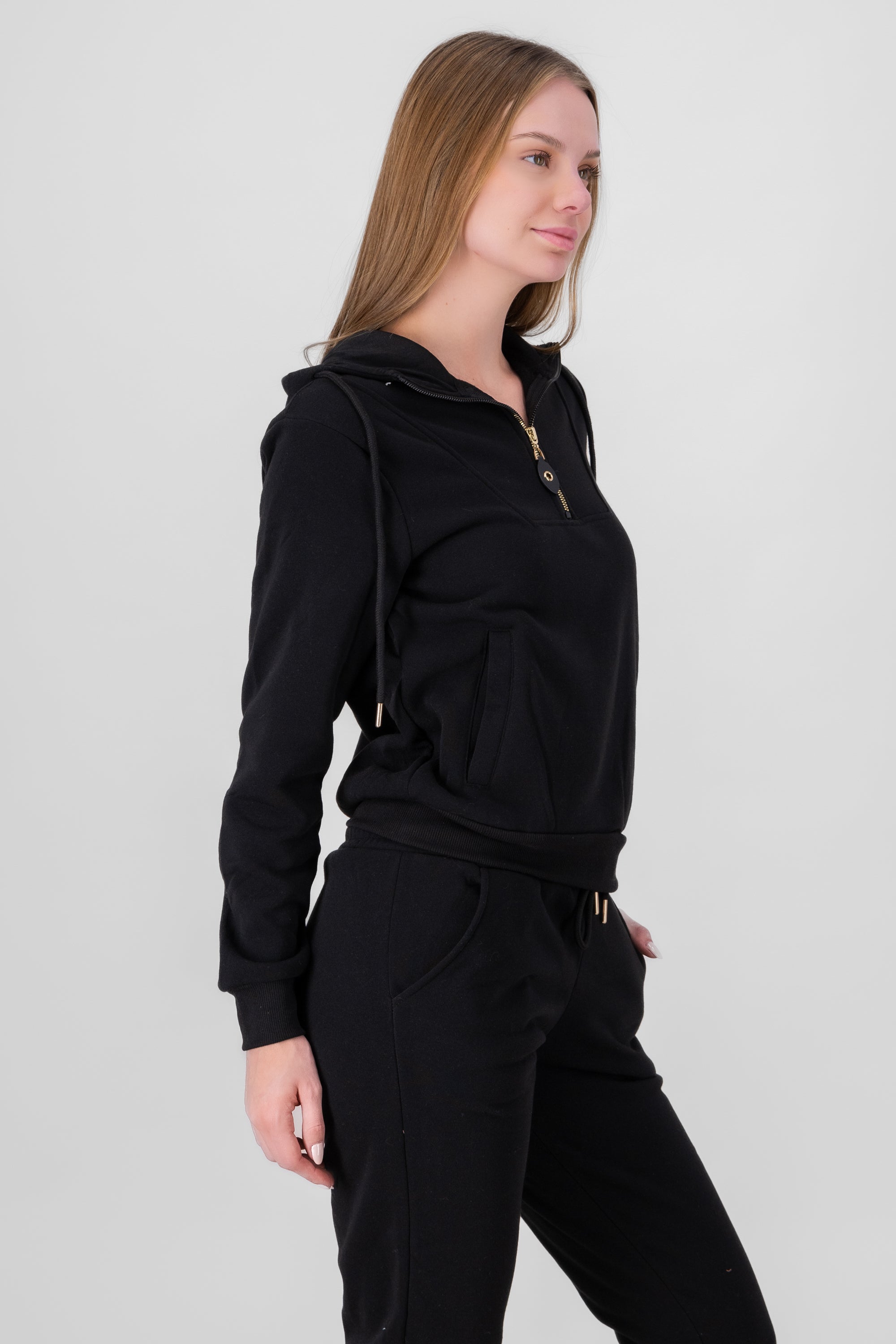 Solid Pocket Detail Hoodie BLACK