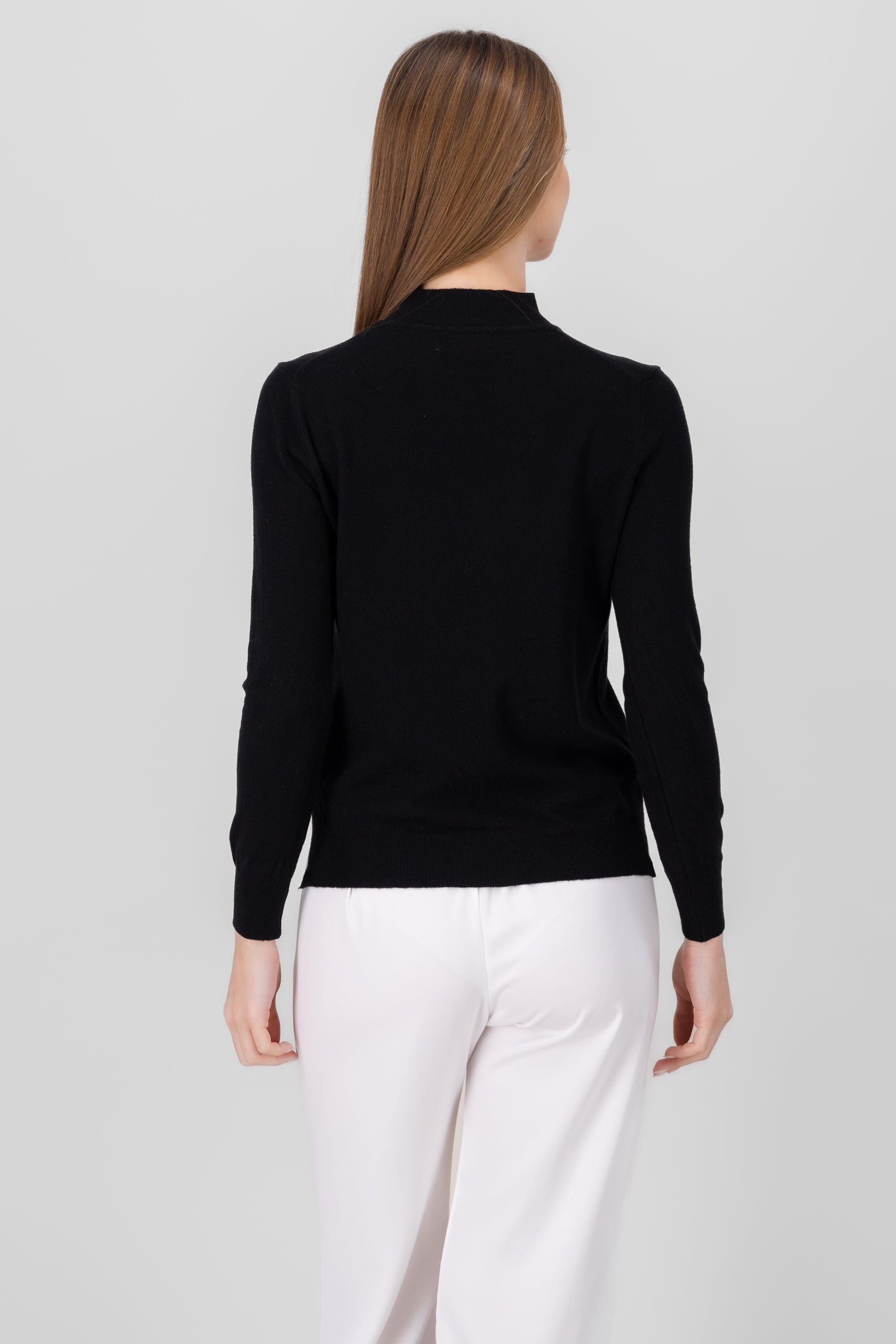 Soft Long Sleeve Sweater BLACK